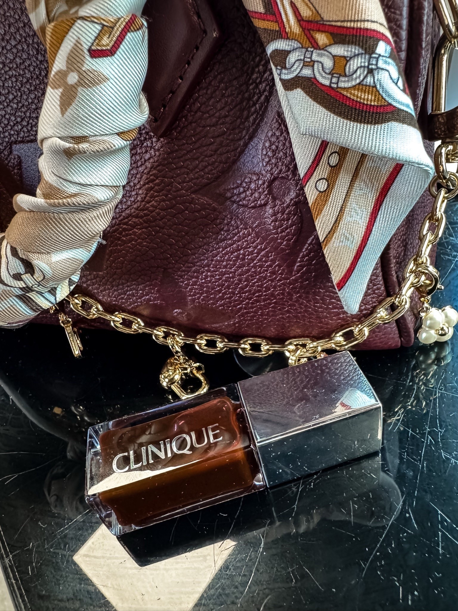 Black honey lip oil 

#LTKSeasonal #LTKBeauty #LTKGiftGuide