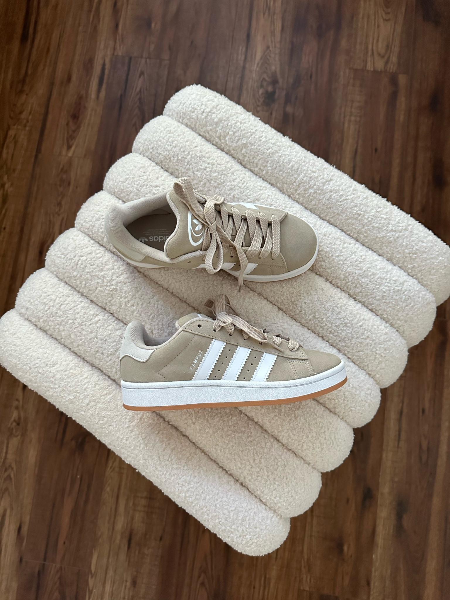 Adidas Campus Sneakers 


#LTKShoeCrush #LTKBacktoSchool