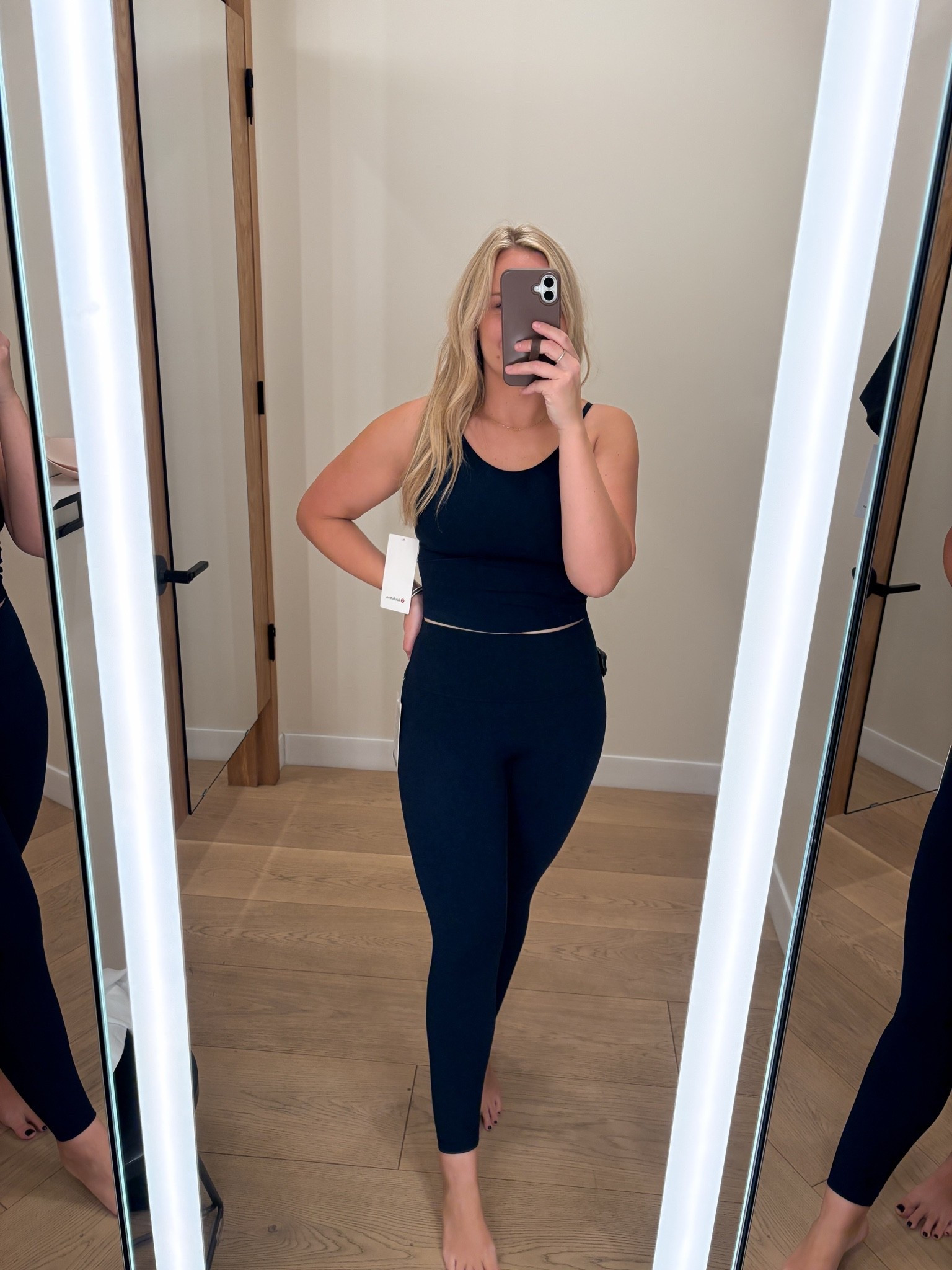 Lululemon Try On Haul
Size 10 in Wunder Under top
Size 8 in Align leggings

#LTKfitnessgoals #LTKmomlife #LTKMidsize