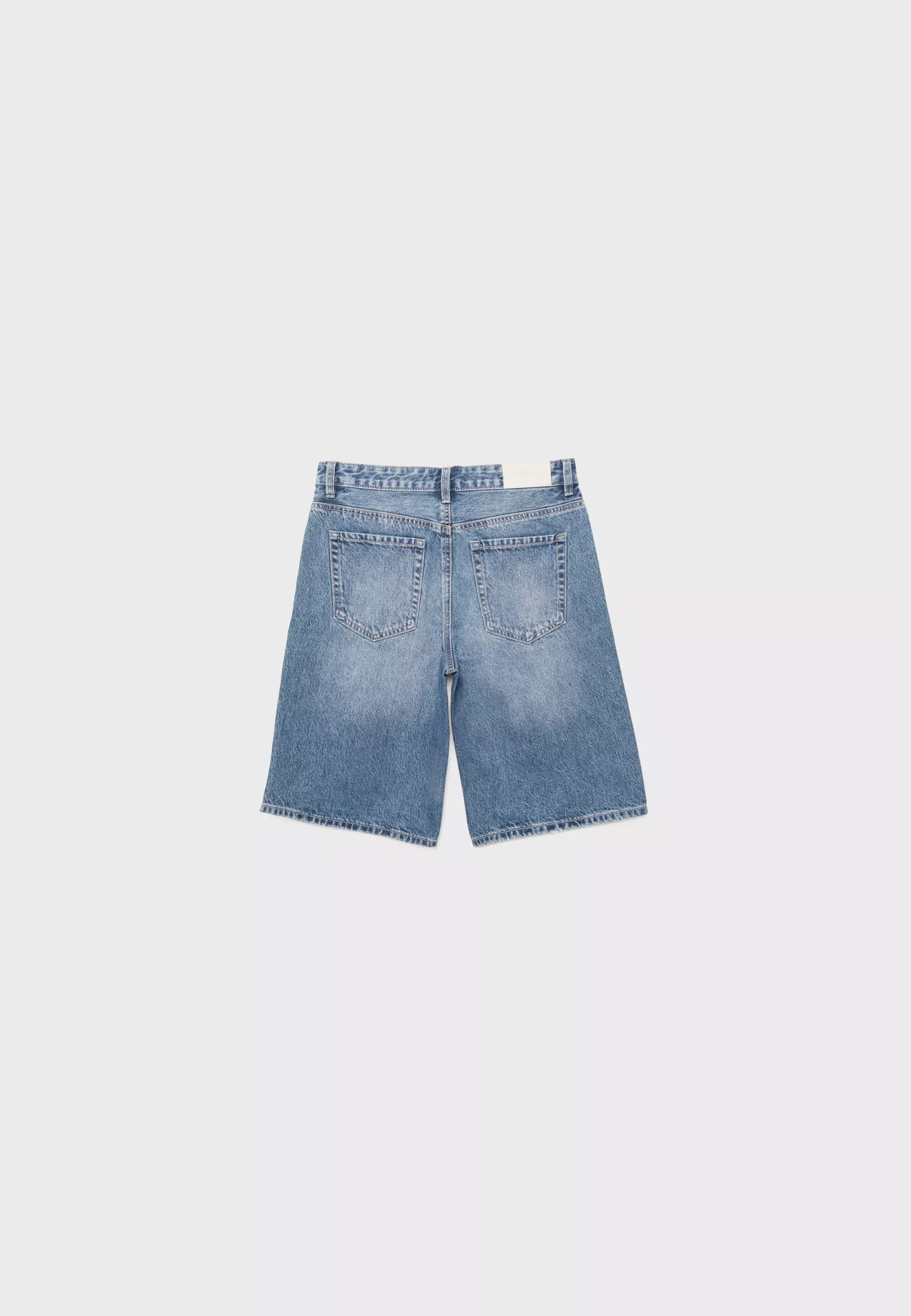 Baggy denim Bermuda shorts - Women's Jorts | Stradivarius United Kingdom | Stradivarius (UK)