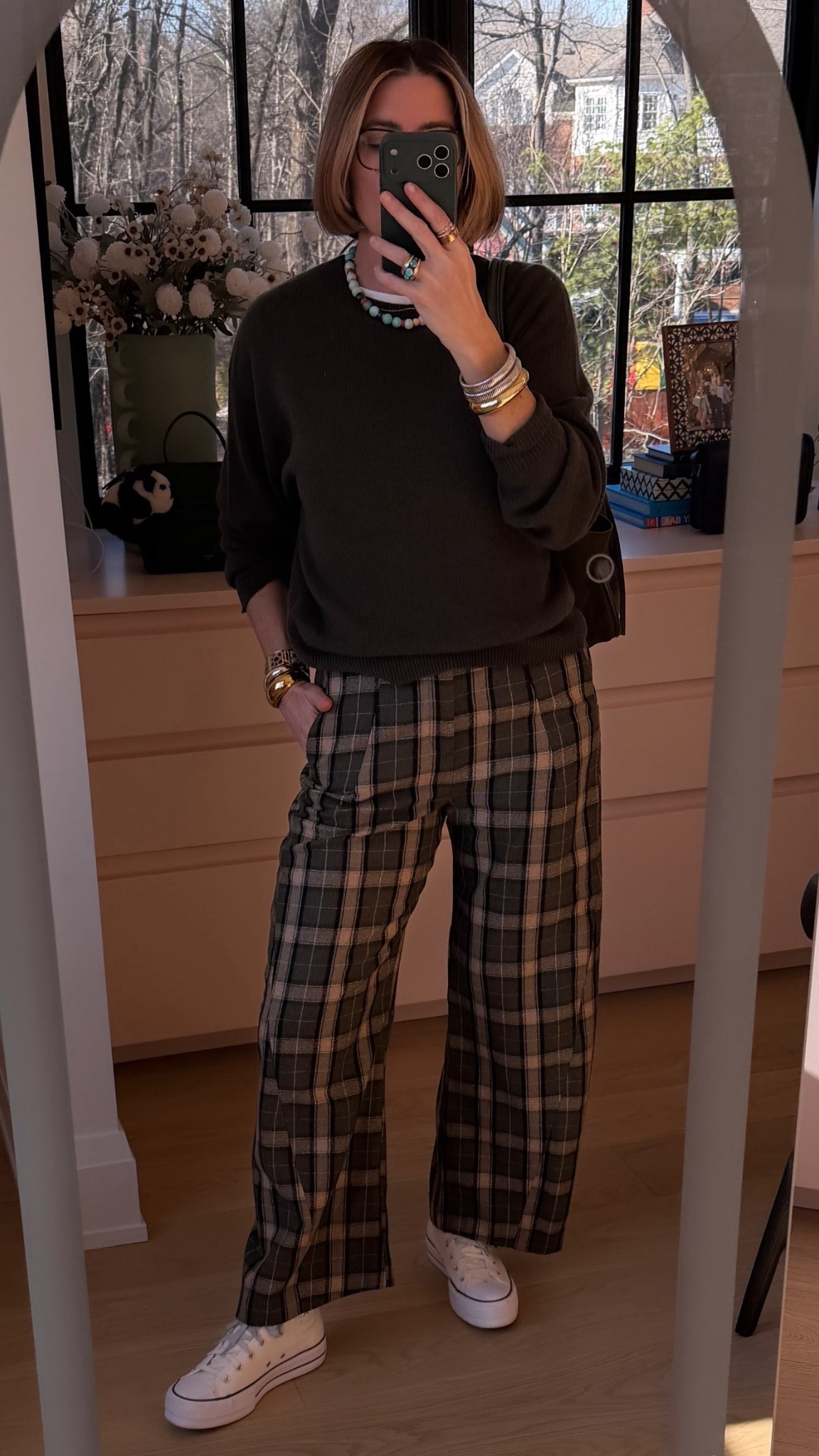 # o o t d 
Zara plaid 
ARITZIA sweater 