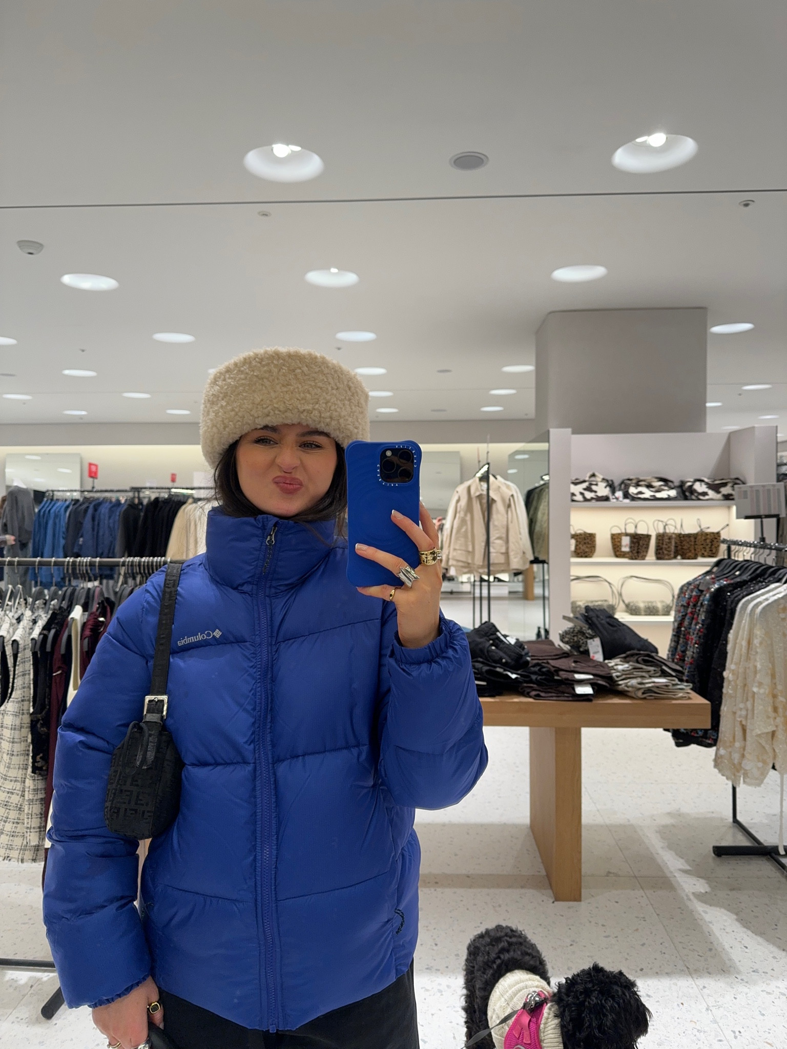 How to style a puffer jacket 

Winter outfits, puffer jacket, winter style, cosy outfits 

#LTKworkwear #LTKgrwm #LTKluxury