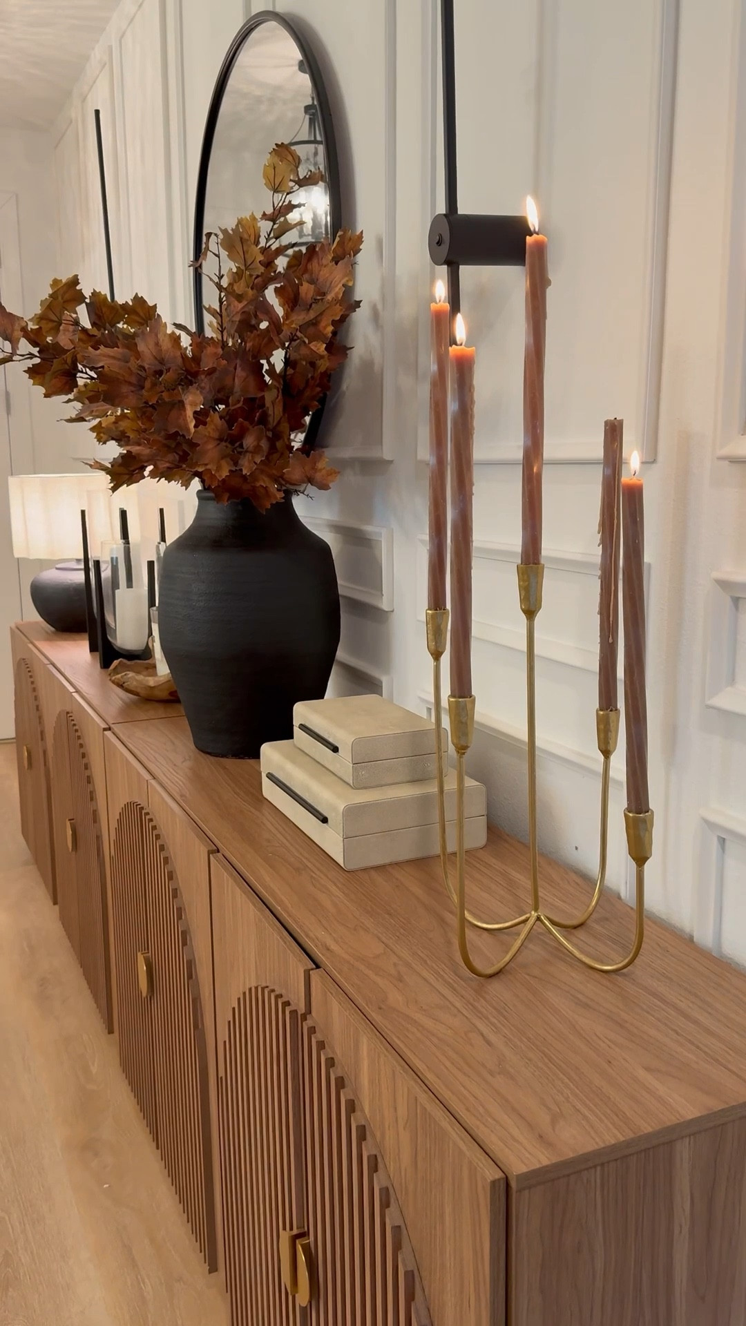 These new finds add a touch of fall to my home 🍂🤎



Home
Home decor
Fall decor
Home fall decor
Gold candelabra
Faux fall florals
Amazon finds

#LTKFindsUnder50 #LTKSeasonal #LTKHome