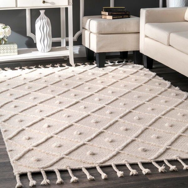 nuLOOM Handmade Diamond Trellis Tassel Ivory Area Rug (4' x 6') - 4' x 6' | Bed Bath & Beyond