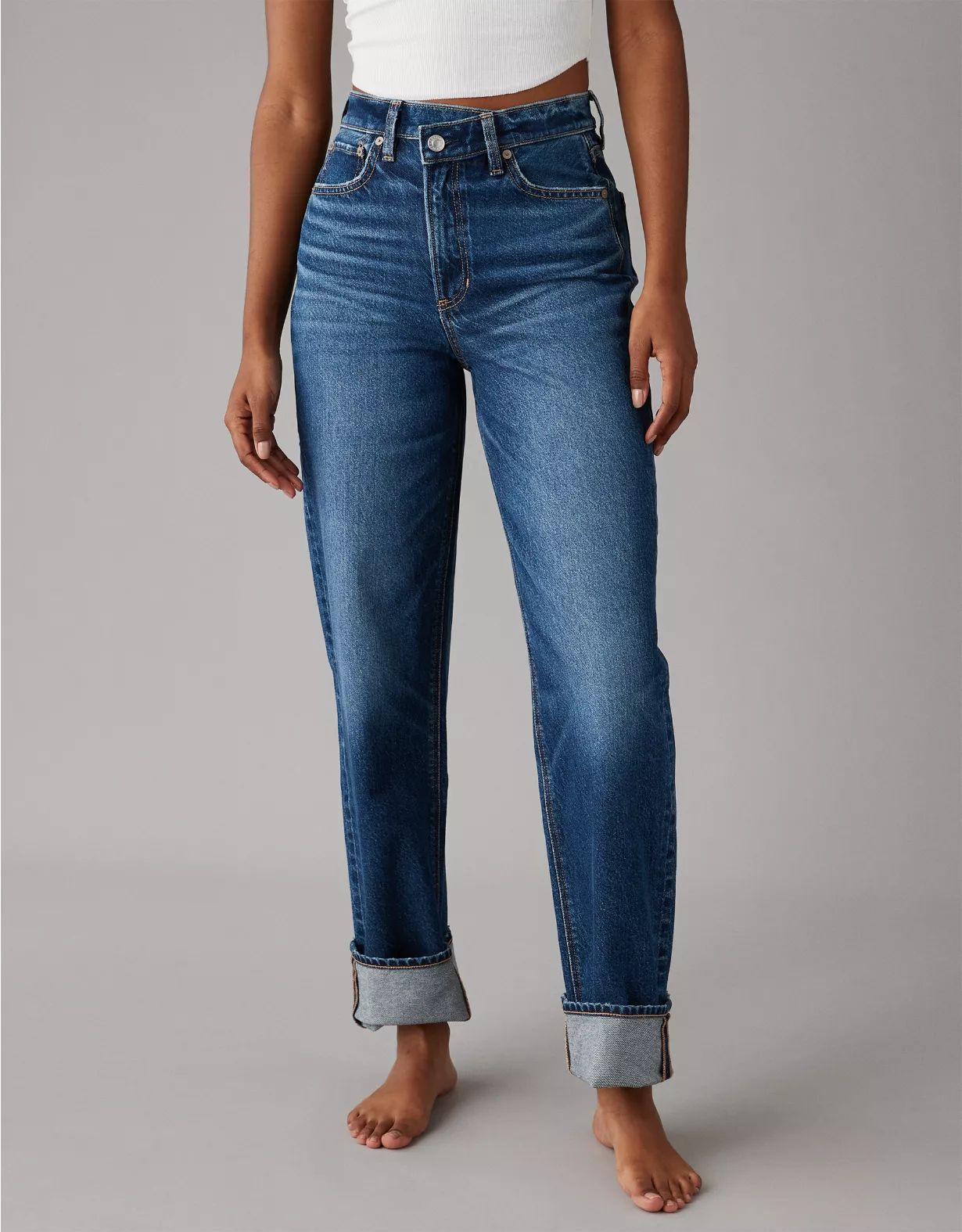 AE Strigid Super High-Waisted Baggy Straight Jean | American Eagle Outfitters (US & CA)
