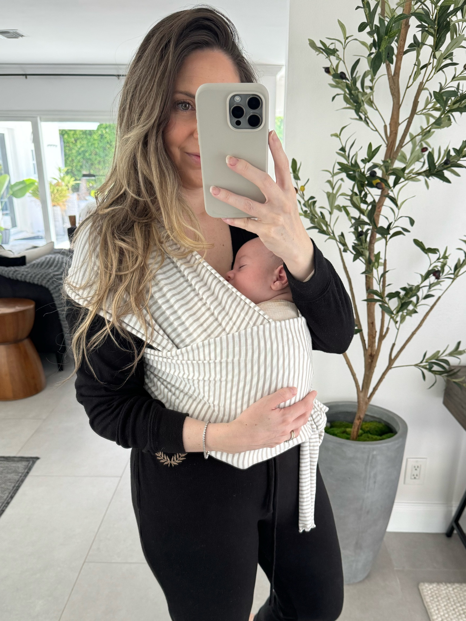 Loving this wrap baby carrier

#LTKFamily #LTKBump #LTKBaby