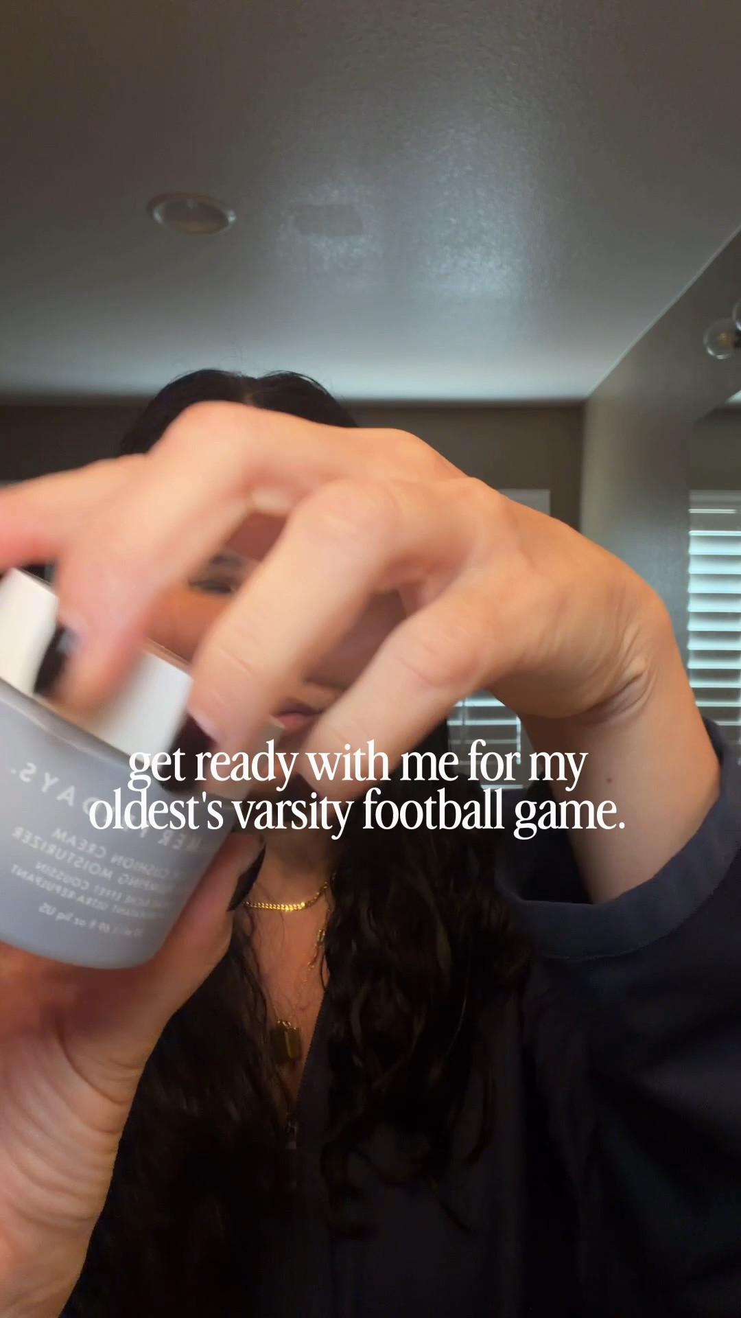 linking what I used to go watch my kiddo play 

* my favorite fall scent. had mine 2-3 years now — they changed the color but it smells the same. lasts forever.

#sportsmom #motherhoodvlog #reallifevlog

#LTKootd #LTKmomlife #LTKvlog