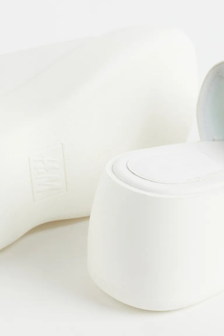 Chunky platform sandals - White - Ladies | H&M | H&M (UK, MY, IN, SG, PH, TW, HK)