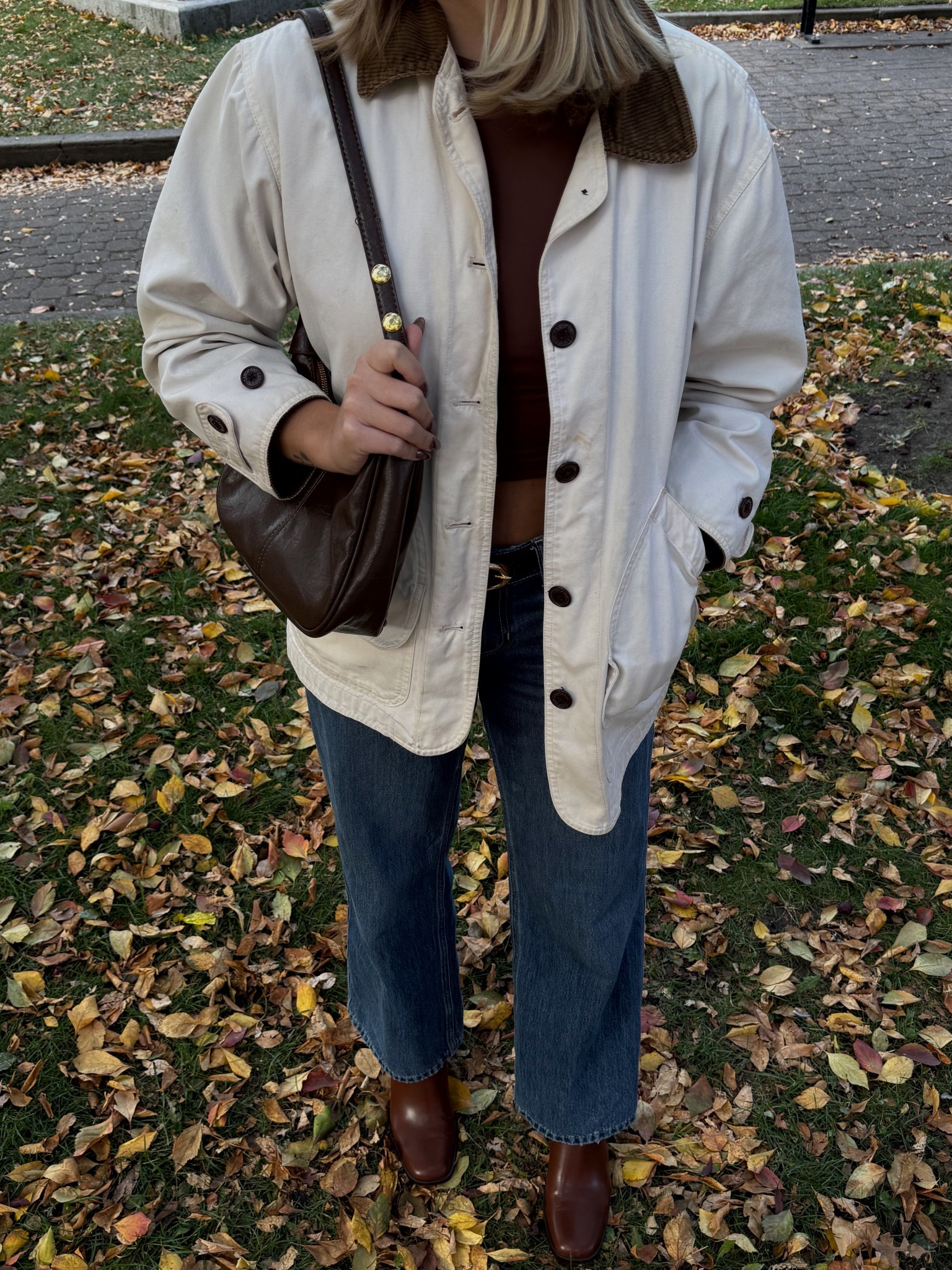 simple yet chic fall outfit 🍂🪽🐻

#LTKSeasonal #LTKHalloween #LTKStyleTip