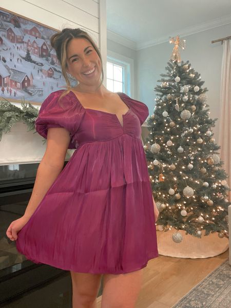 Such a gorgeous and flattering dress that’s perfect for any holiday occasion! I’d love this for holiday family pictures! Code JENNY20 saves you

#LTKSeasonal #LTKCyberWeek #LTKHoliday