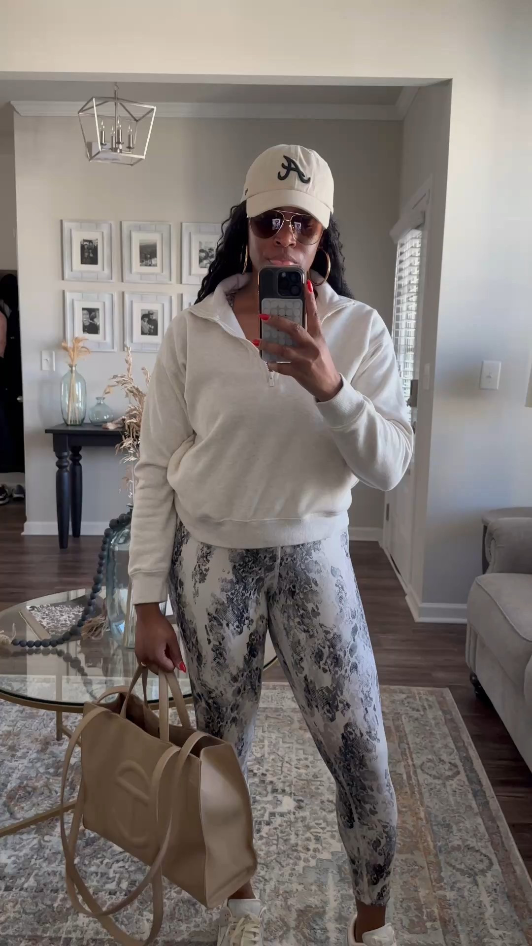 Running errands in style. This set is sold out but I found similar sets.



#LTKSaleAlert #LTKStyleTip #LTKActive