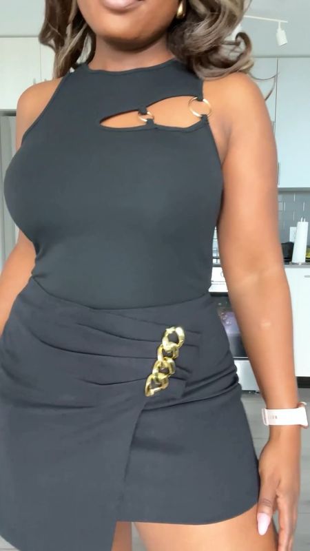 Going out in your mud 30s doesn’t have to be boring. Loving this black look with gold details from SHEIN. 

#LTKFindsUnder50 #LTKVideo #LTKMidsize