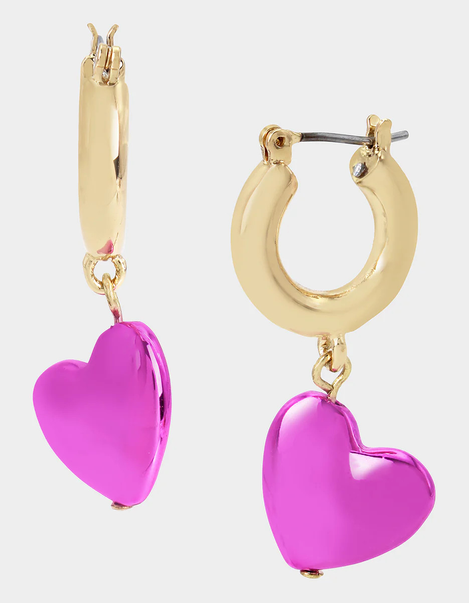 POP HEART HUGGIE EARRINGS PURPLE | Betsey Johnson