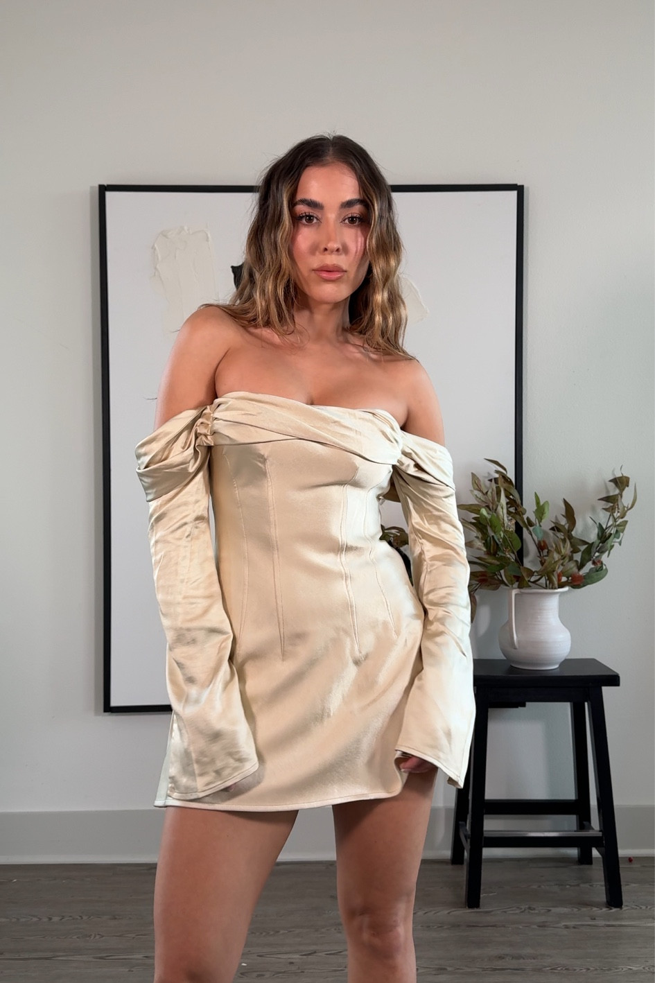 Sized down to an XS and it’s a perfect fit 🙌🏼
Meshki 
Date night 
Dressy outfit 
Soft era 
Soft girl 
Romantic date night 


#LTKSeasonal #LTKfindsunder100