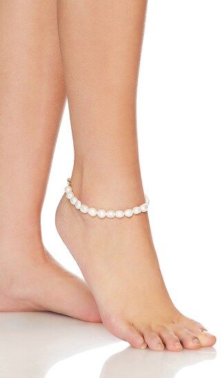Mixed Pearl Anklet in Pearl | Revolve Clothing (Global)
