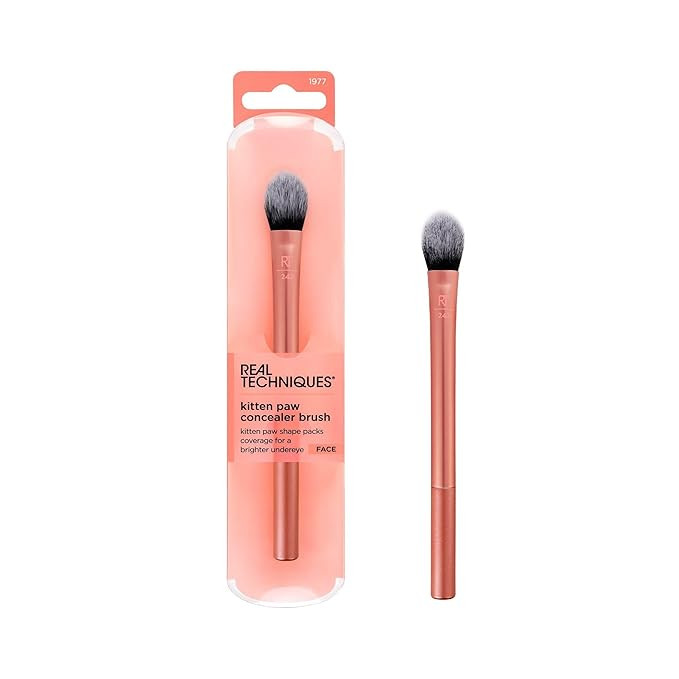 Real Techniques Brightening Concealer Makeup Brush, Viral Kitten Paw Brush Conceals Under Eyes, &... | Amazon (US)