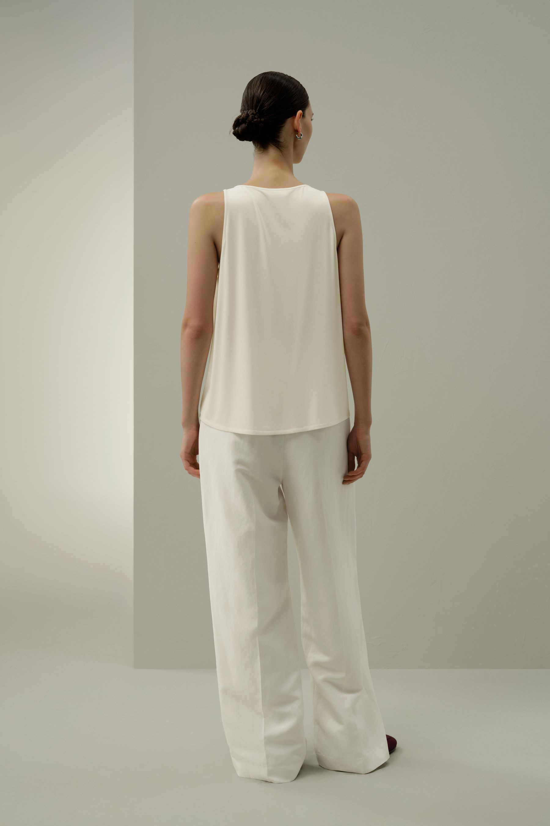 Silk Breeze Jersey Scoop Tank Top | LilySilk