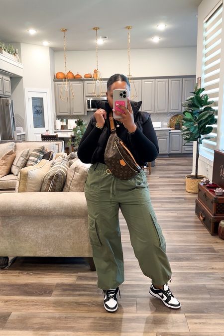 Top- medium 
Vest- medium 
Cargos - medium 
Sneakers - tts 

Winter outfit - winter style - winter look - cargo pants - everyday outfit - everyday fashion - puffer vest - midsize - midsize outfit - size medium - Nike - Nike dunks - vacation outfit - 


Follow my shop @styledbylynnai on the @shop.LTK app to shop this post and get my exclusive app-only content!

#liketkit 
@shop.ltk
https://liketk.it/4vUJt

Follow my shop @styledbylynnai on the @shop.LTK app to shop this post and get my exclusive app-only content!

#liketkit 
@shop.ltk
https://liketk.it/4w0Yl

Follow my shop @styledbylynnai on the @shop.LTK app to shop this post and get my exclusive app-only content!

#liketkit 
@shop.ltk
https://liketk.it/4w7cZ

Follow my shop @styledbylynnai on the @shop.LTK app to shop this post and get my exclusive app-only content!

#liketkit #LTKfindsunder50 #LTKstyletip #LTKshoecrush
@shop.ltk
https://liketk.it/4wVBS