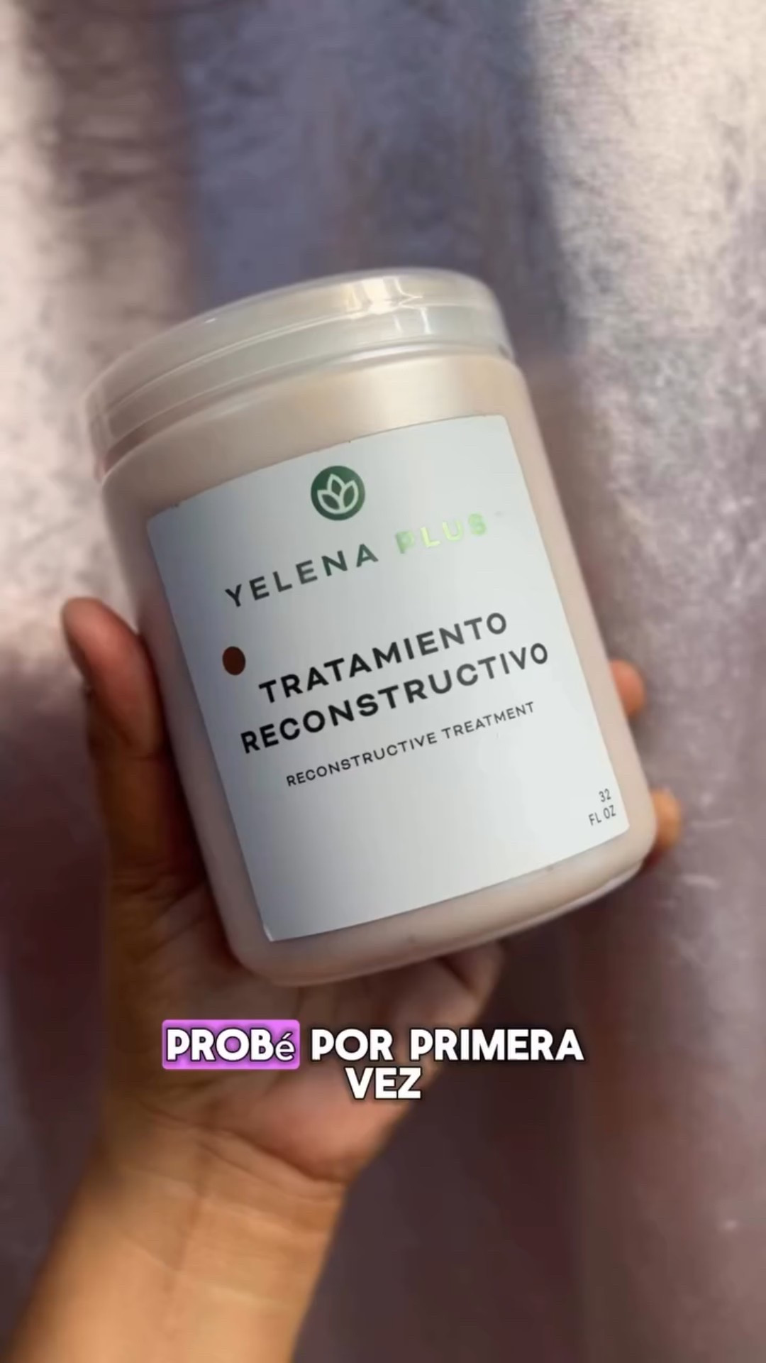 Hoy probé por primera vez el Tratamiento Reconstructivo de @yelenaplusrd y mi cabello quedó ✨más suave, brillante y manejable✨.
Me encanta que esté formulado con ingredientes naturales como jengibre, semilla de zapote, argán, romero, canela y oliva, perfectos para nutrir y reconstruir el cabello maltratado. 💆🏻‍♀️🌿

Voy a usarlo por un mes completo para ver los resultados finales, pero si así me dejó desde la primera aplicación… ¡imagínense cómo será después! 😍💚

#CabelloSano #HairCareRoutine #BrilloNatural #RutinaCapilar #CabelloSaludable #HairCareLovers #CuidadoCapilar