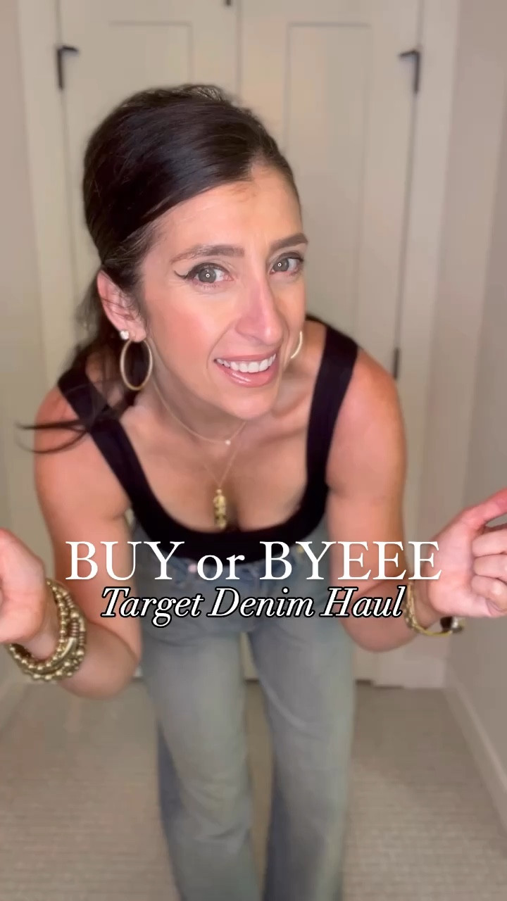 BUY or BYEEE:  Target haul…Denim Edit!  Excited with my recent finds…so many new arrivals but the denim game has been on fire lately.  So now who’s ready for a try-on?!


1st: High-Rise Baggy Jeans (Indigo)
2nd: High-Rise Baggy Jeans (Dark Gray)
3rd: High-Rise Wide Leg Jeans (Black Wash)
4th: High-Rise Curved Leg Jeans (Medium Wash)


#LTKSaleAlert #LTKOver40 #LTKStyleTip