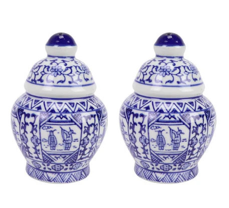 Figurine Salt and Pepper Shaker | The Enchanted Home