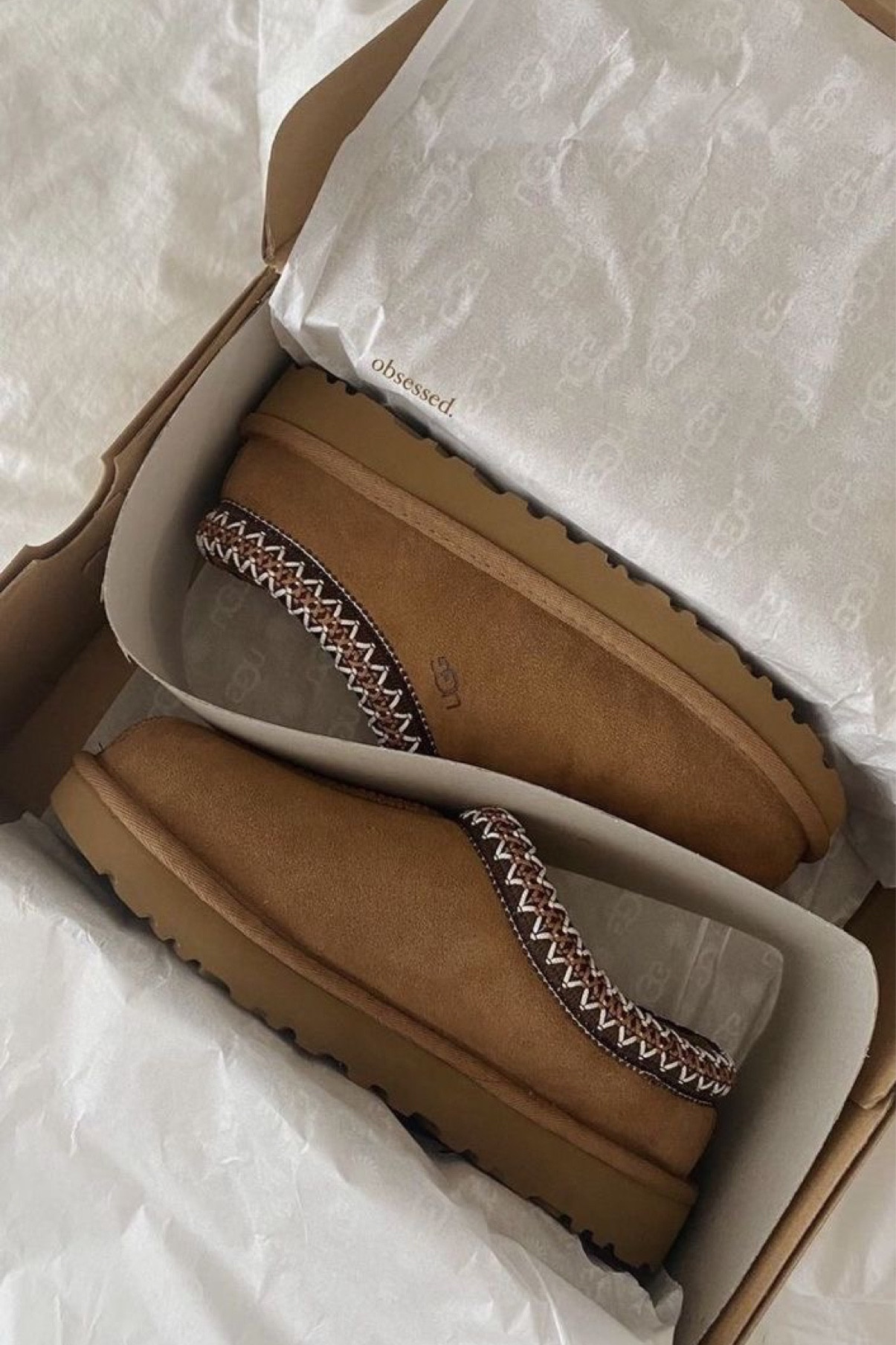 Ugg🫶🏻

#LTKsalealert #LTKSeasonal #LTKGiftGuide