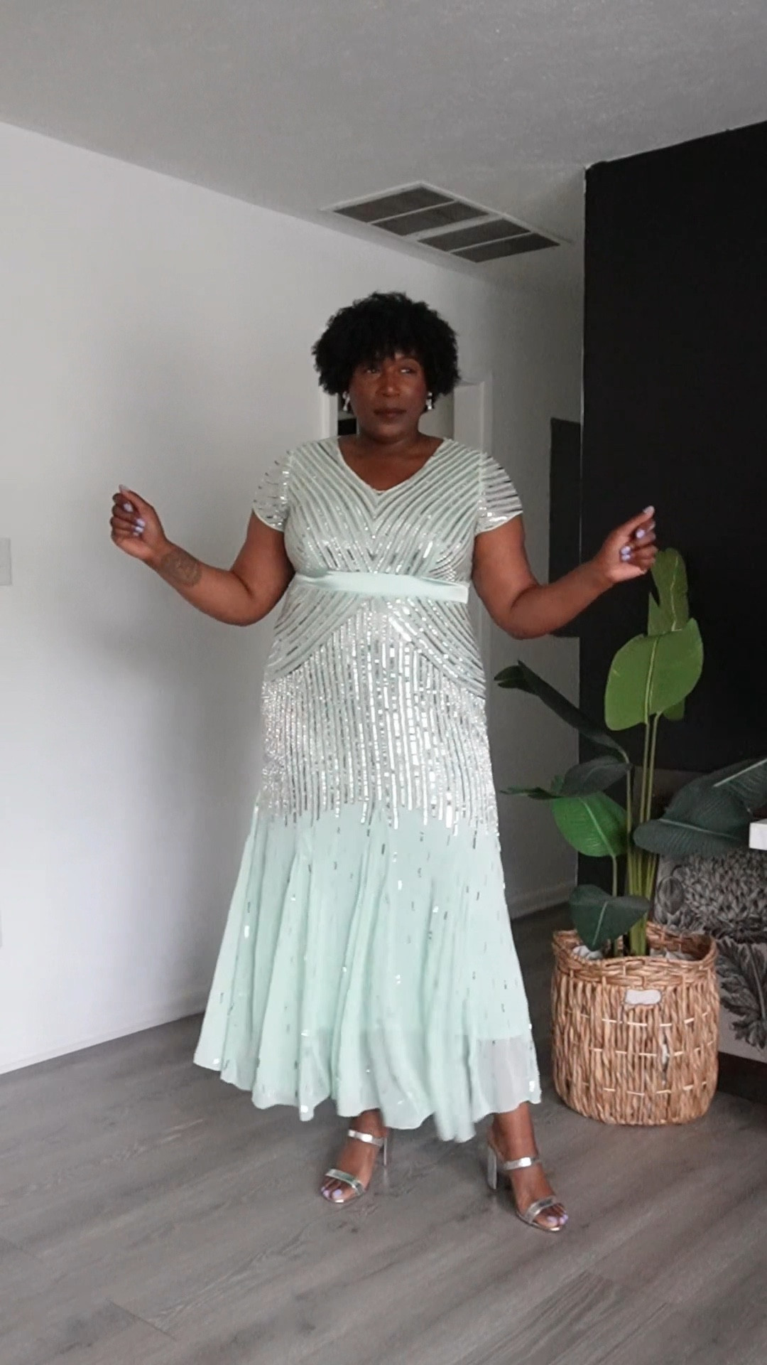 Just a little razzle dazzle for Resurrection Sunday


#LTKootd #LTKMidsize #LTKTall