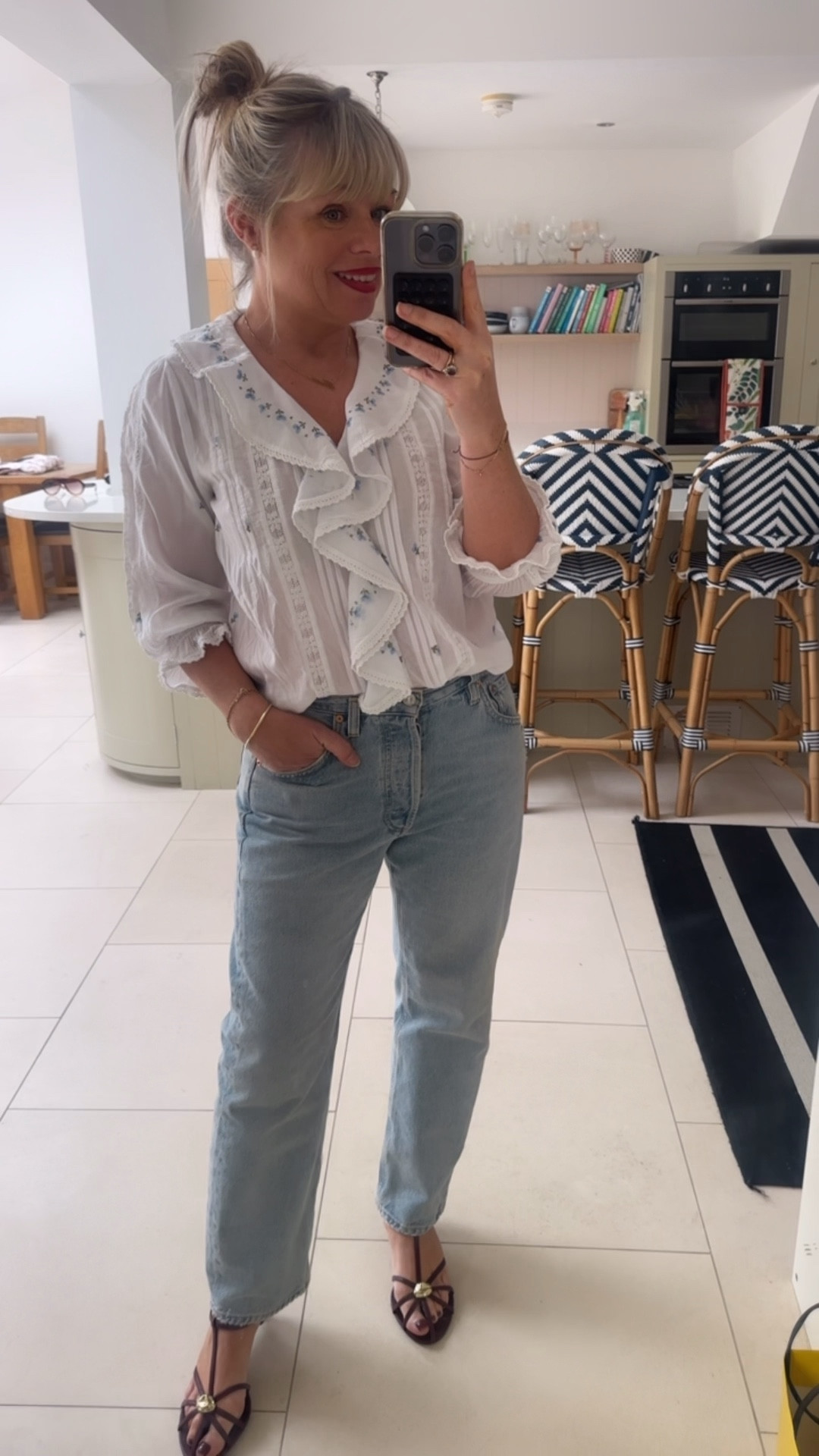 Love this spring outfit 
