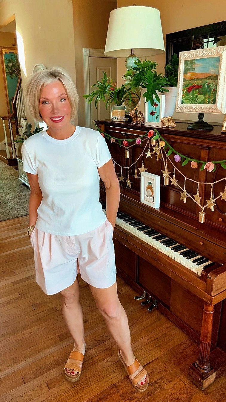 If summer had a uniform… this would be it.
These Old Navy OG chino shorts are lightweight, easy to style, and the kind you’ll reach for on repeat.
Throw on a tee, some sandals, and call it a day.

#LTKmomlife #LTKSpringSale #LTKgrwm