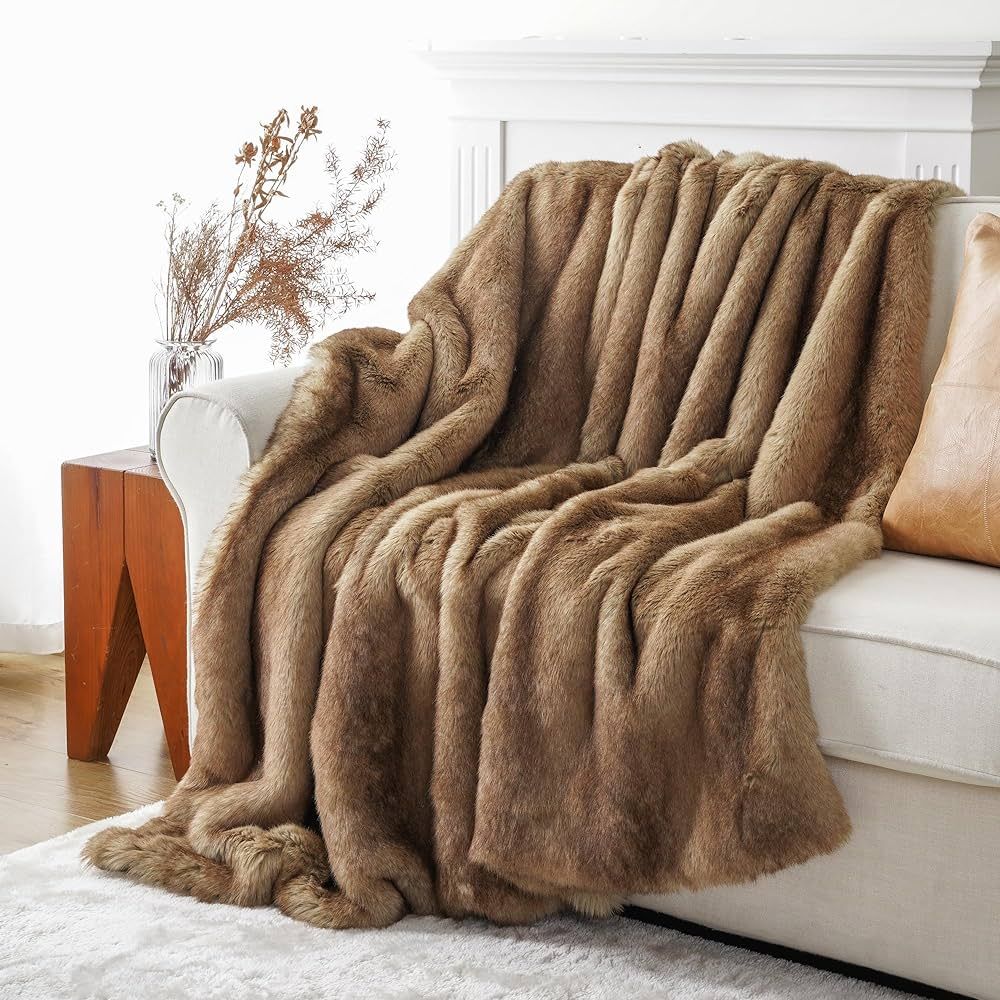 BATTILO HOME Luxury Camel Faux Fur Throw Blanket, Soft Cozy Warm Mink Fur Blanket for Bed, Home D... | Amazon (US)