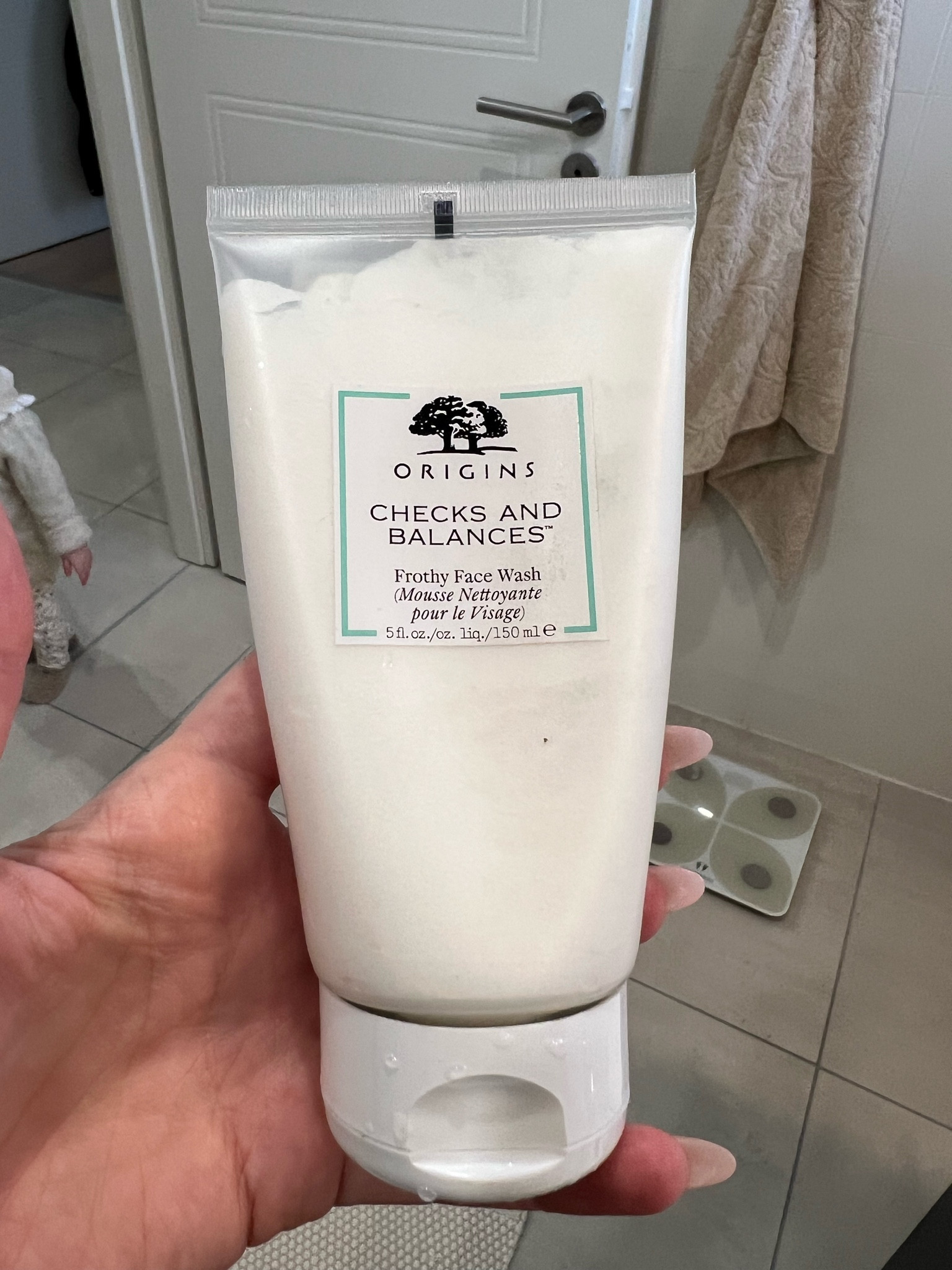 I love this face wash as a double cleanser at night! The first cleanse gets all of your makeup off and the second cleanse removes any residue and purifies your skin! 

#LTKbeauty #LTKeurope #LTKfrance
