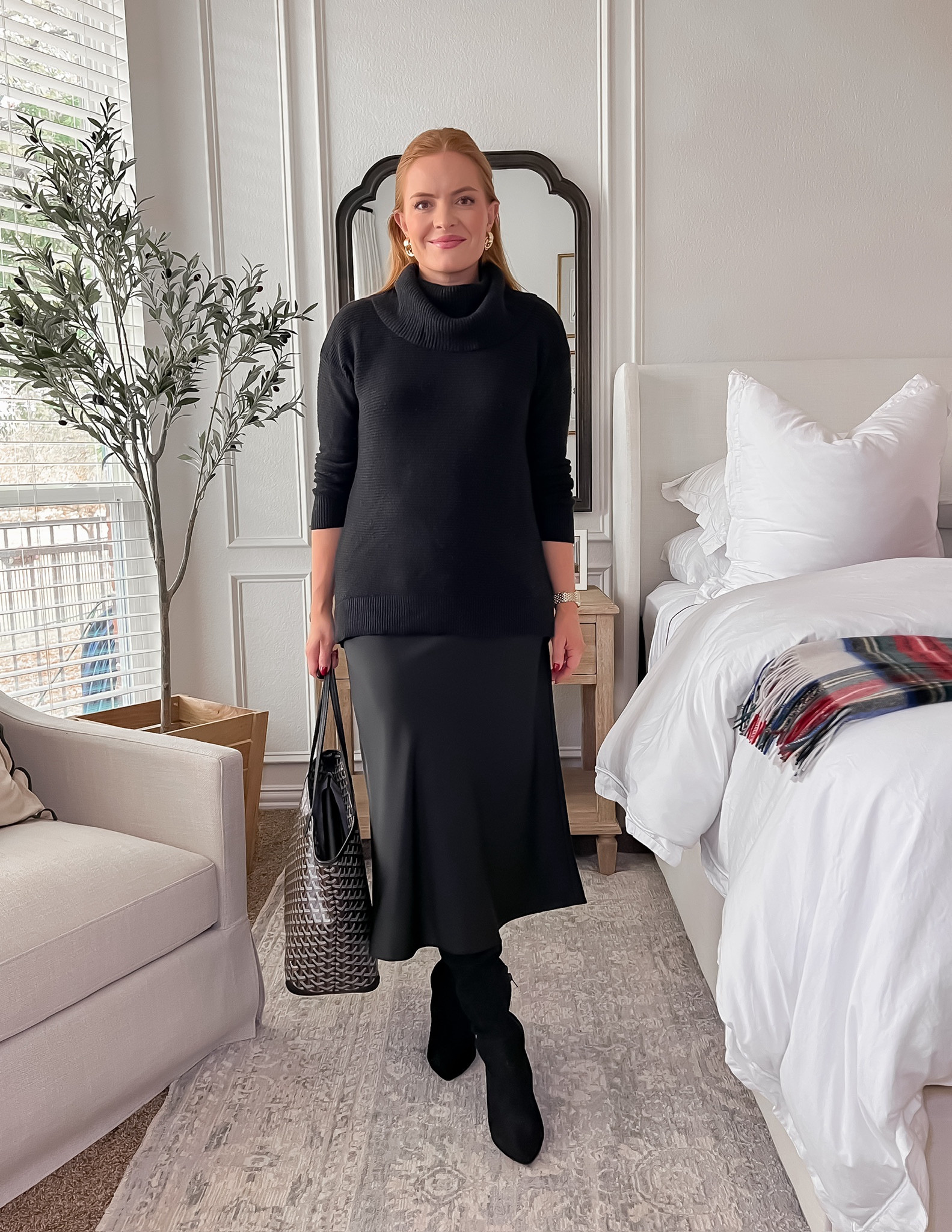 When in doubt, all black is always the answer. 🖤 

#LTKWorkwear #LTKSeasonal #LTKStyleTip