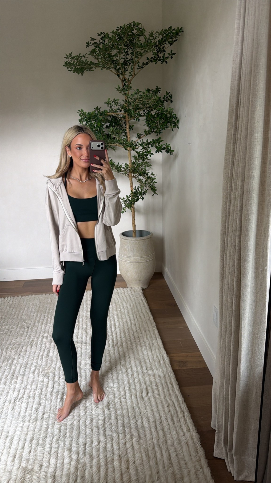 Wearing a S in everything! #vuoripartner @vuoriclothing