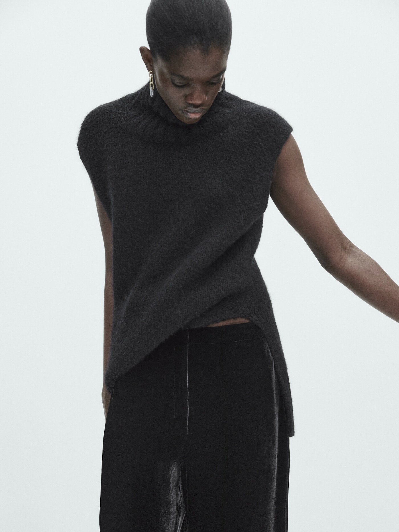 Anzughose aus Samt | Massimo Dutti DE