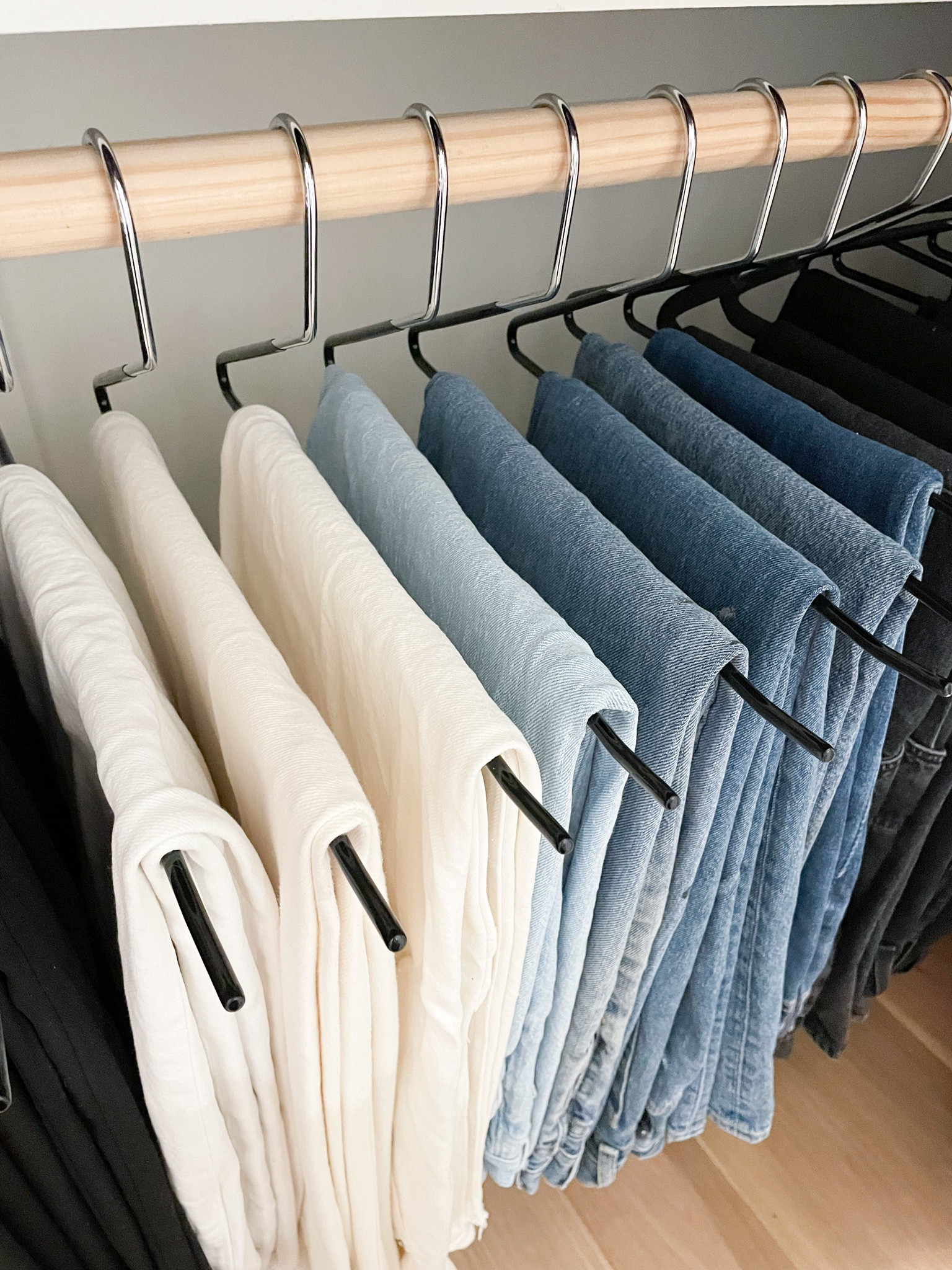 Closet organization / Amazon hangers / Amazon closet favorites / pants hangers 

#LTKhome