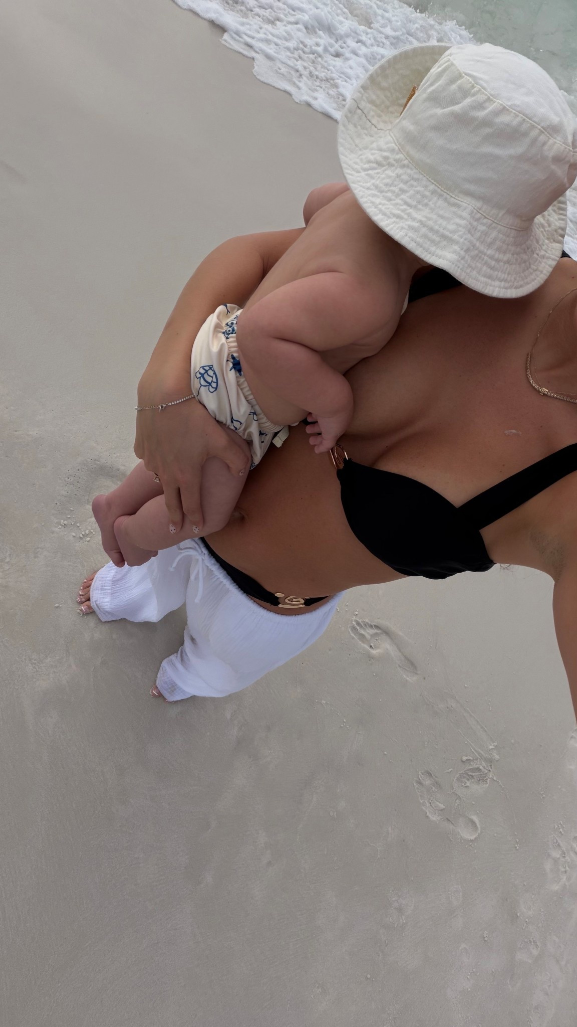 Beach ootd 👙🐚🌊

#LTKTravel #LTKSwim #LTKootd