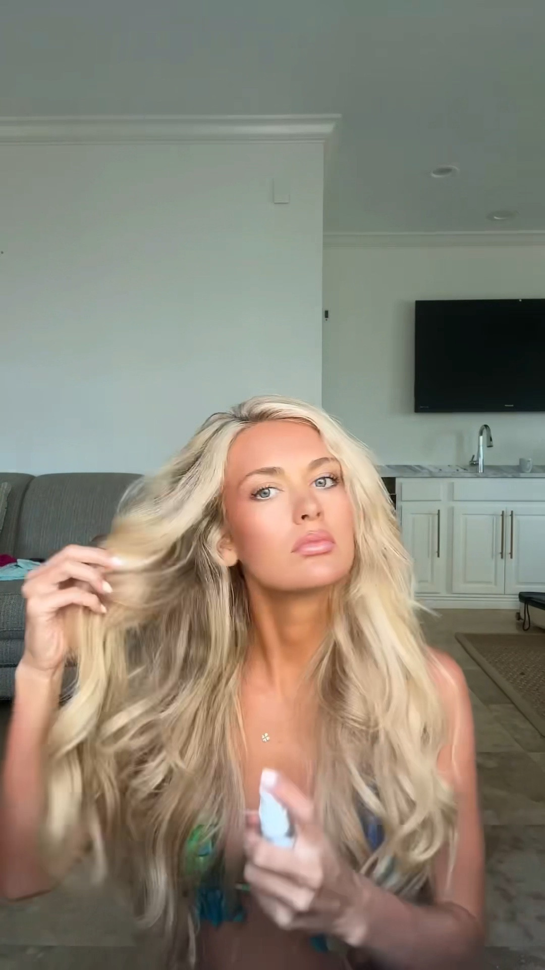 #hair #curlingiron #beachwaves #curls #summer #summerhair #beachhair #target 

#LTKBeauty #LTKVideo