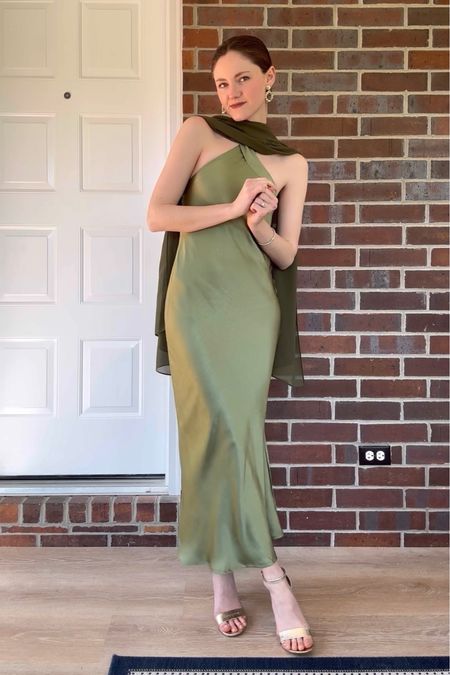 Green satin dress with a scarf // wedding guest inspiration // wedding guest outfit // wedding guest dress

#LTKfindsunder100 #LTKwedding #LTKfindsunder50