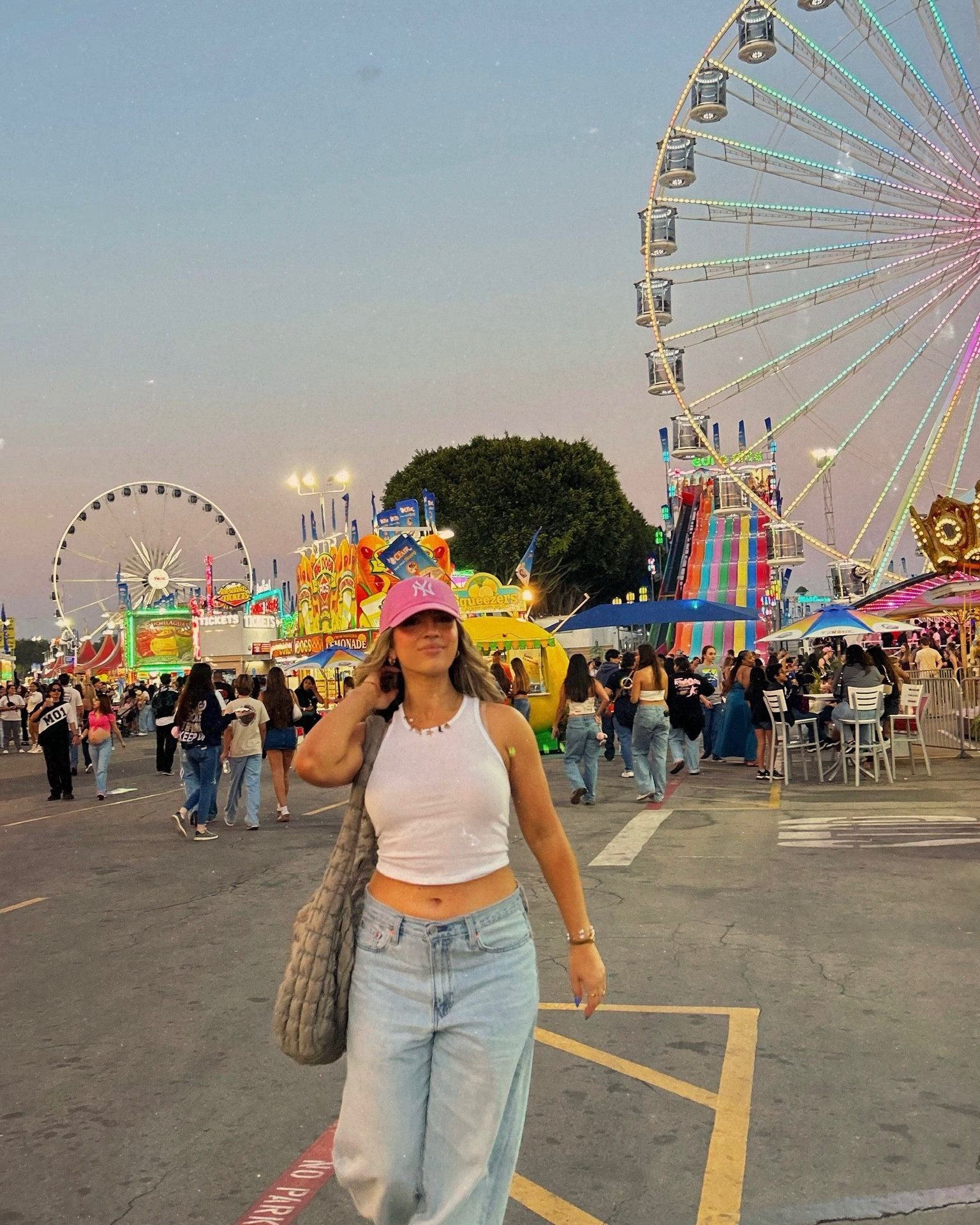 Ootd for the fair! 🎠🎢🎟️

Wearing size 30 in the men’s Levi’s! 

#LTKFindsUnder100 #LTKSeasonal #LTKStyleTip