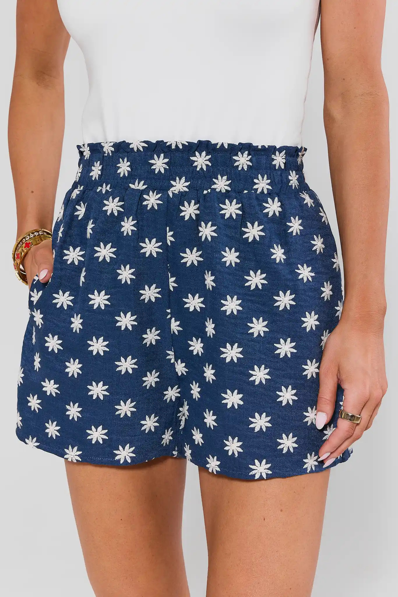 Riley Chambray Embroidered Shorts | Avara