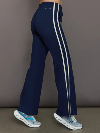 Ryder Petra Flare Pant - Red | Carbon38