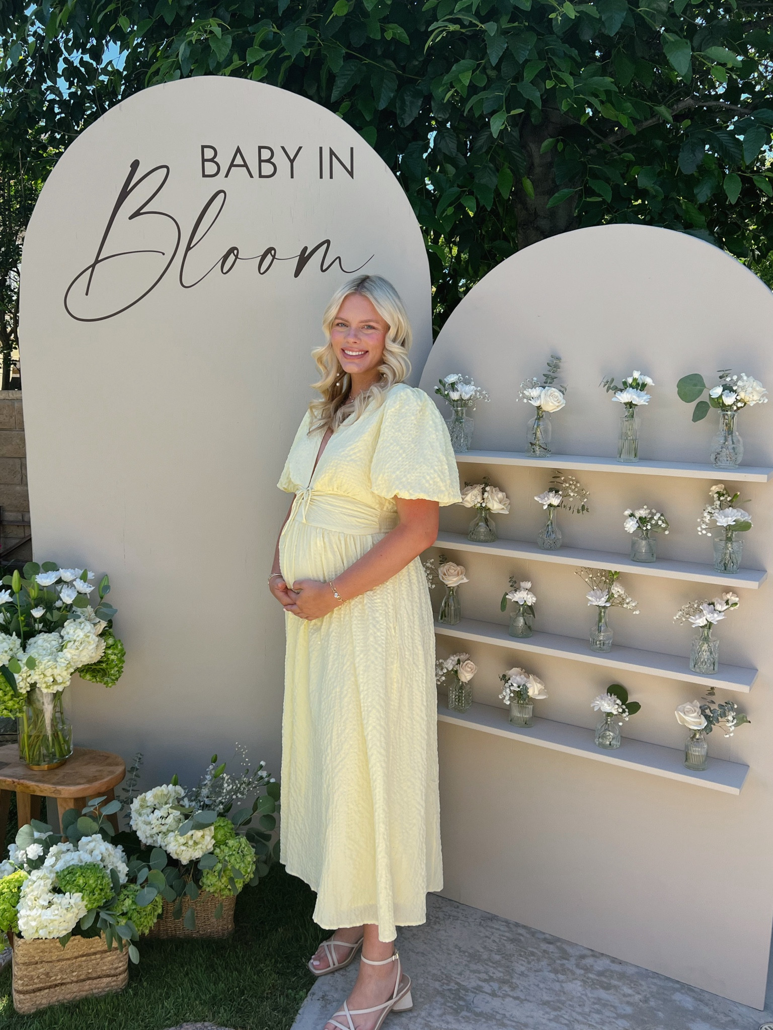 Baby shower dress runs TTS, perfect for the bump (I didn’t size up) 

#babyshower #babyshowerdress #babyshowerootd #babyshowerbackdrop #bumpstyle 

#LTKfindsunder100 #LTKbaby #LTKbump