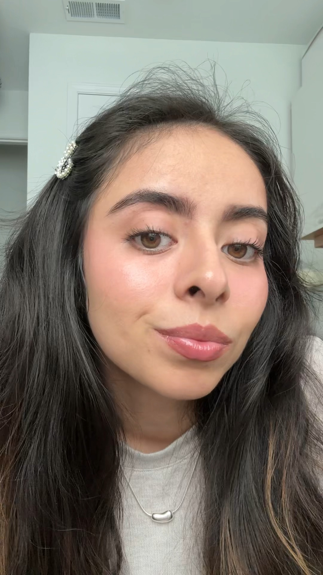 Get ready with me makeup
Grwm 
Natural makeup
Maquillaje natural
Maquillajee

#LTKBeauty #LTKWatchNow #LTKU