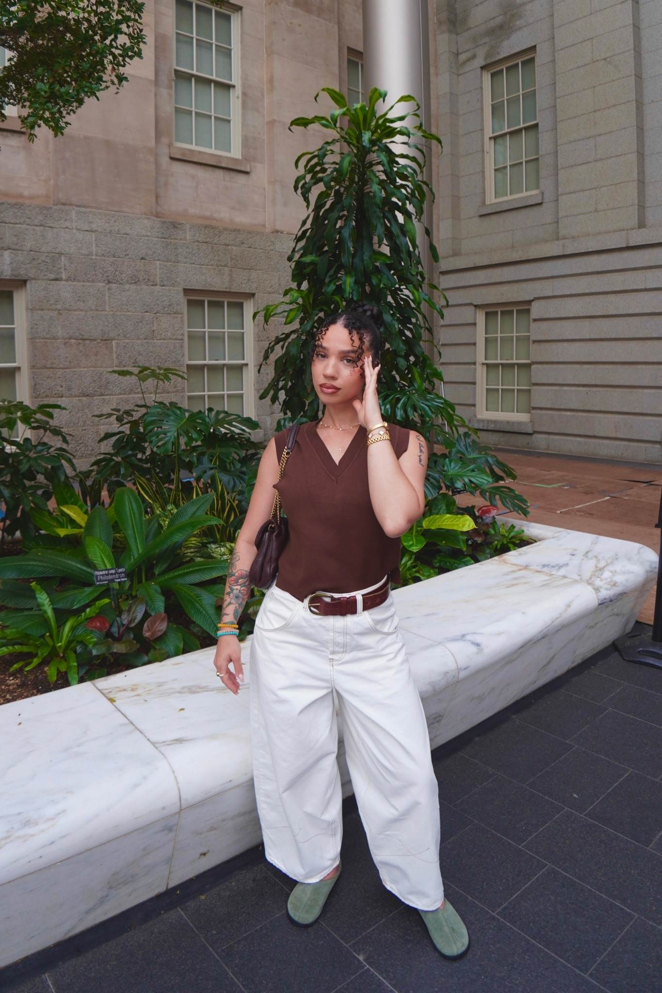 museum date? yes pls 

top is from zara 
belt is thrifted 
everything else is tagged 🙂‍↔️