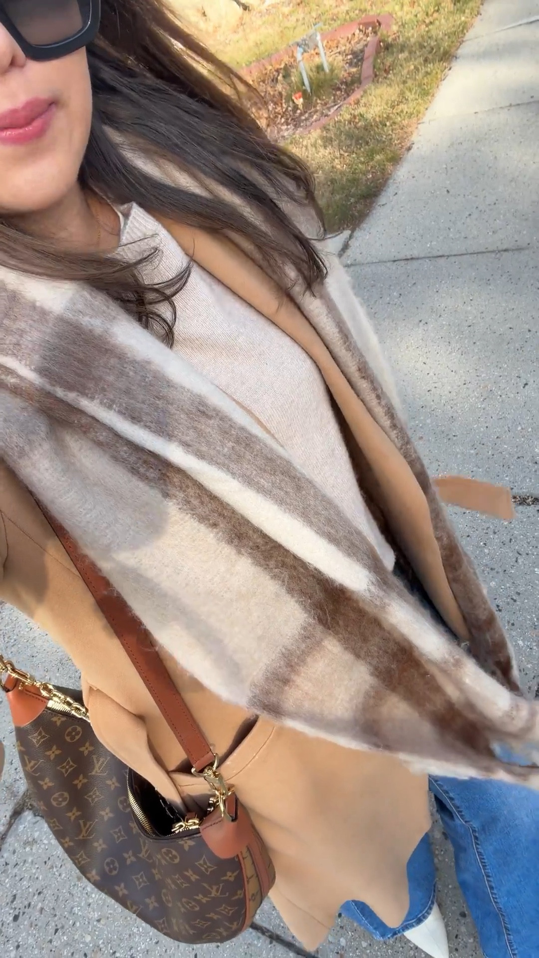 Chic Winter Outfit 
Coat: Medium
Sweater: Medium
Levi’s Ribcage Denim: 29


chic winter outfit, winter look, cold weather outfit, women’s fashion, chic style, trendy outfit, levi jeans, coat, sweater, ootd 

#LTKootd #LTKSeasonal