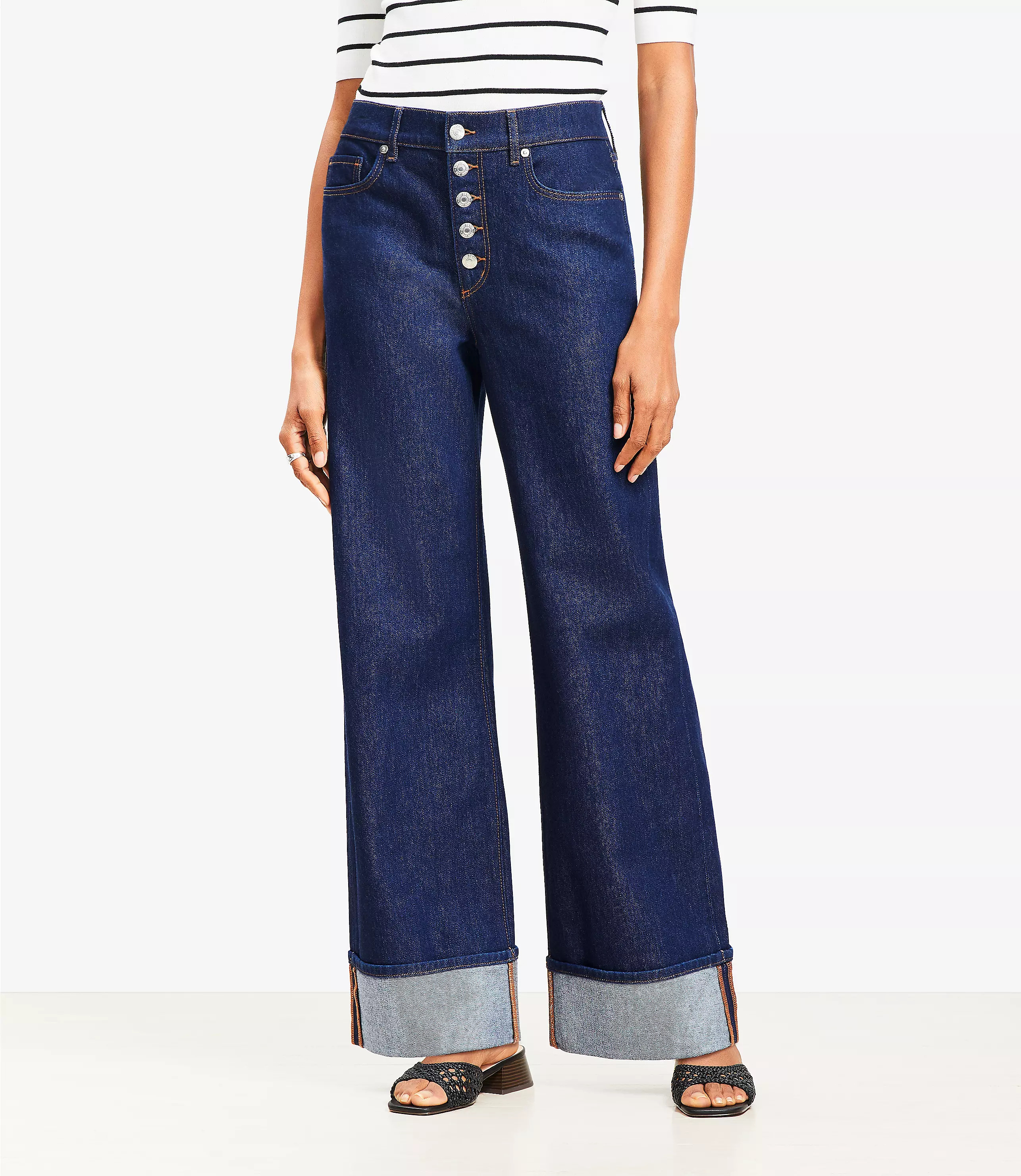 Petite Curvy Cuffed High Rise Wide Leg Jeans in Rinse Wash | LOFT