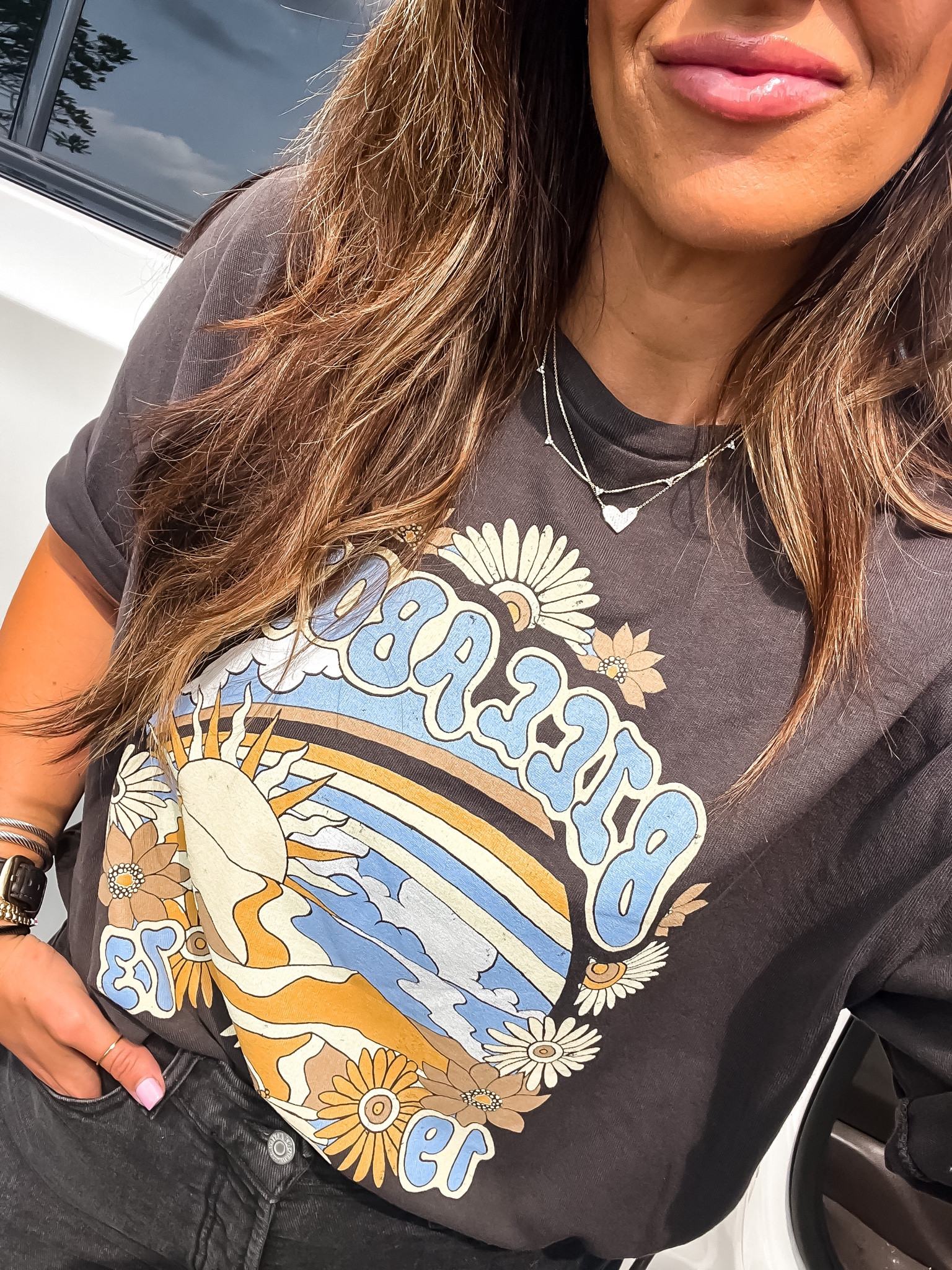 Graphic tee Sz large it’s oversized 

#LTKxNSale #LTKsalealert #LTKunder50