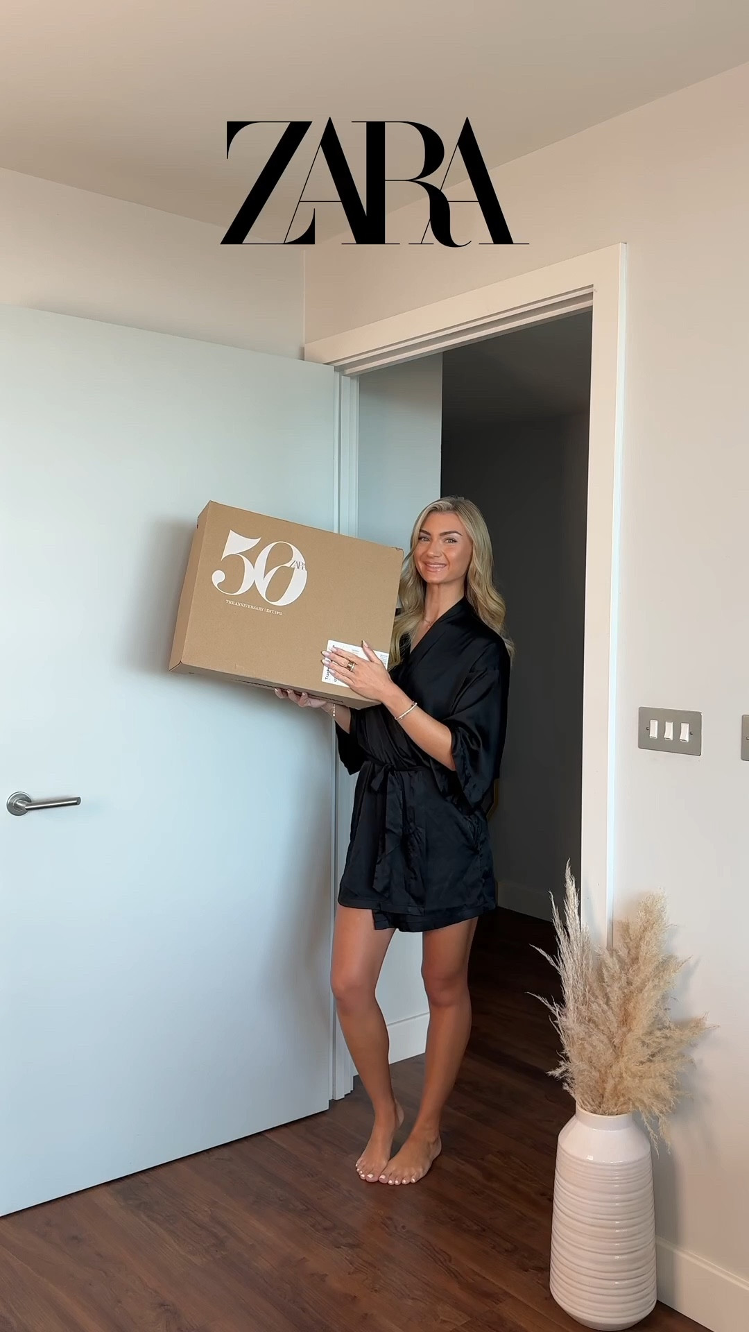 Zara partywear dress 🪩

Party season is officially here!!! ✨
For those spontaneous nights out or the “I have nothing to wear” fits — I always go for all black, and nothing beats an LBD.
 They never, ever fail! The most universally flattering colour, especially in a classic silhouette like this — simple, effortless, and not trying too hard, yet still such a statement. It goes with literally any accessories so you can play around with pops of colour in your shoes or bag. An all-round winner for festive season 🖤🥂


Save for inspo! 


Zara New In, Christmas Party Outfit, Party Dresses, Little Black Dress, Zara Haul. 

#LTKuk #LTKpartywear #LTKfestive