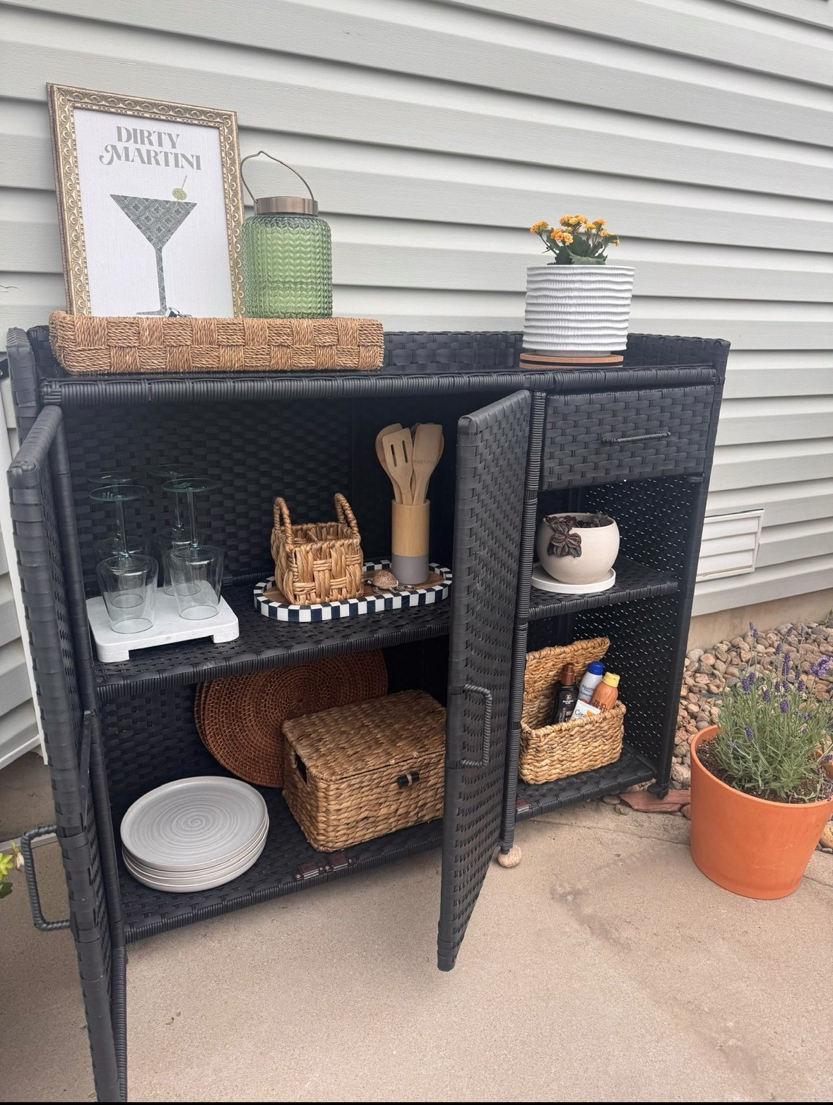 ☀️ Patio-Perfect Storage
This outdoor cart is doing the most—organized, functional, and cute enough to style with a martini print and fresh lavender 🌿🍸

Whether you’re hosting or just want your patio essentials in one spot (plates, sunscreen, cocktail gear ✔️), this is the piece. Weatherproof, plenty of storage, and easy to move around.

📌 Linked the cart + my favorite woven organizers + all the styling extras on LTK!

🛒 #OutdoorEntertaining #LTKHome #PatioGoals #BackyardBarCart #SummerSetup #WickerVibes #TargetStyle #WayfairFinds #StyledStorage #MartiniMood


#LTKStyleTip #LTKSaleAlert #LTKHome