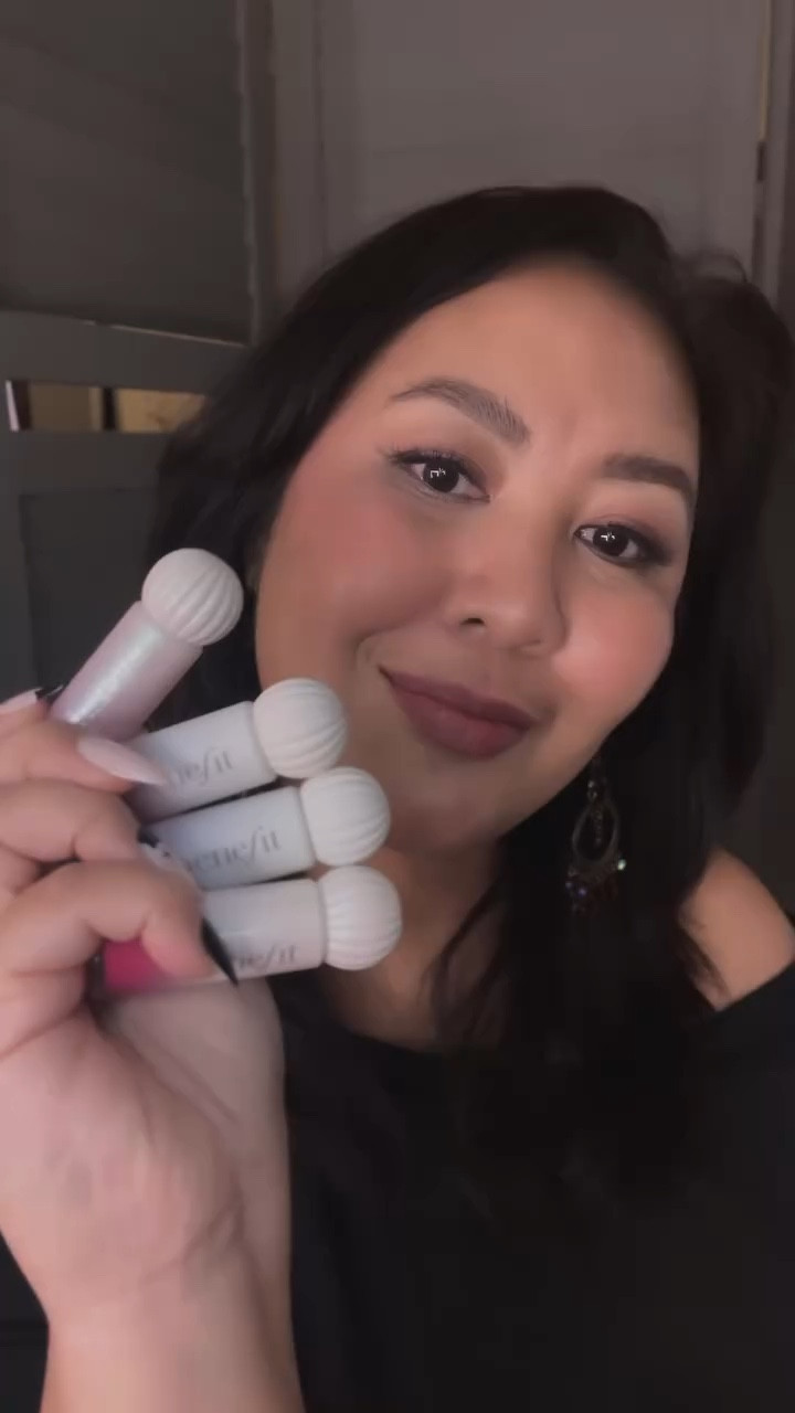 @benefitcosmetics #BenefitClubPink @benefitclubpinkus #benefitcosmetics #benefitliptint 

Let me share you these 4 NEW tints from @benefitcosmetics (Splashtint & Plushtint) These will give your lips moisturizing dewy or matte lip tints with  24 beautiful shades (12 matte & 12 dewy)to choose from!

What I got:
💄💄Splashtint ($24) Moisturizing dewy lip tint for a dewy finish and lightweight color that lasts.
Shades:
💋7 - Tutti Frutti (Fuchsia Pink)
💋5 - Honeymooner (Warm Rose)

Powered by:
🍃Hyaluronic Acid helps smooth the appearance of fine lip lines through hydration
🍃Goji Berry Seed Oil & Raspberry Leaf Extract help moisturize & visibly smooth lips
🍃Glycerin helps retain moisture and contributes to smooth application

💄💄Plushtint ($24) Moisturizing matte lip tint with matte finish that’s feels luxurious and stays all day.
Shades:
💋12 - Pur (Soft Fig)
💋26 - Quilty Pleasure (Rosewood)

Powered by:
🍃Hyaluronic Acid helps smooth the appearance of fine lip lines through hydration
🍃Goji Berry & Raspberry Seed Oil, emollients rich in essential fatty acids like omega-6, help lips look smooth
🍃Glycerin helps retain moisture and contributes to smooth application

🛍️Available now at the Benefit website and Sephora

Are you team Matte or Dewy?